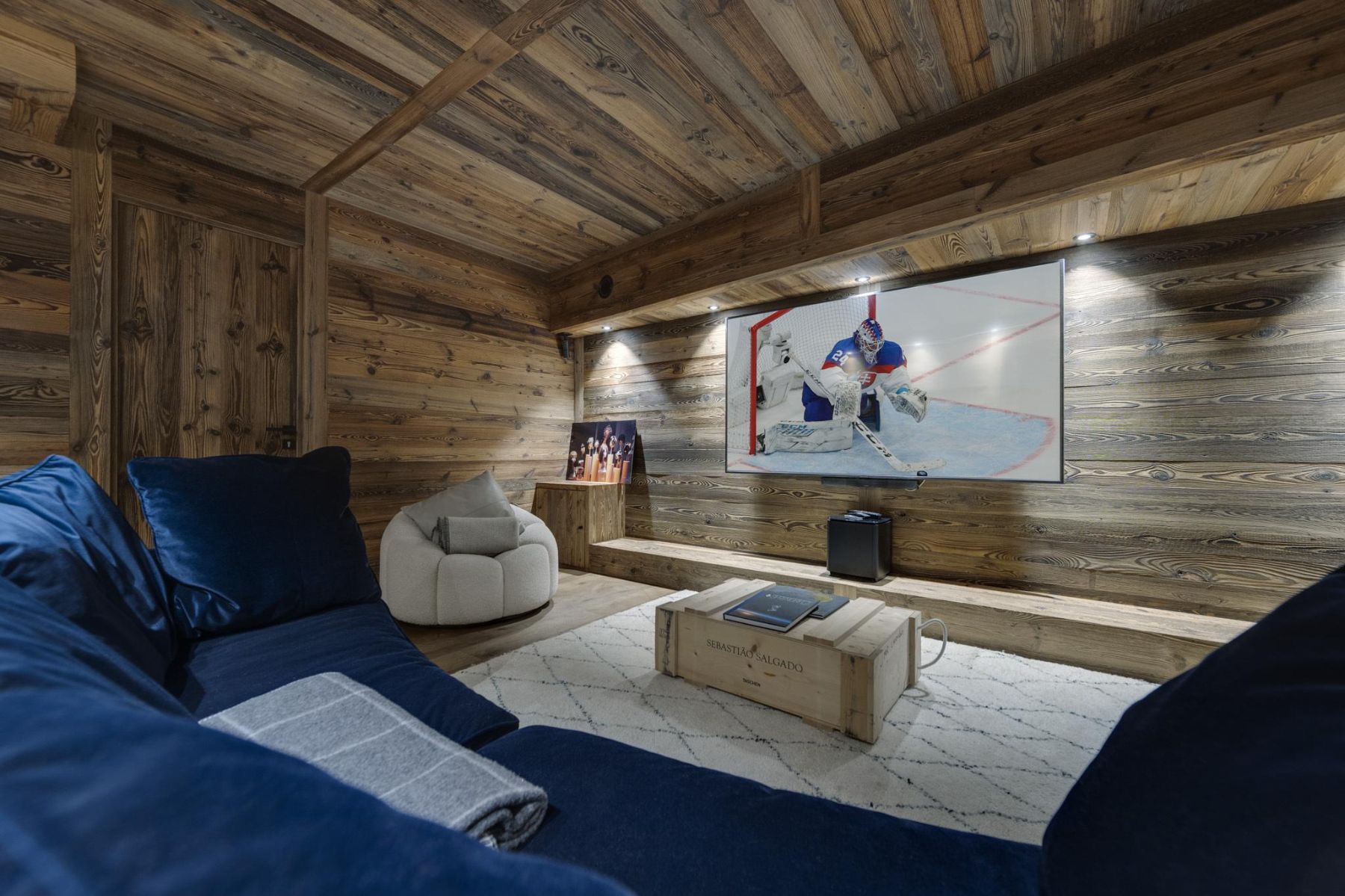 Chalet Snowy Breeze villa photo.