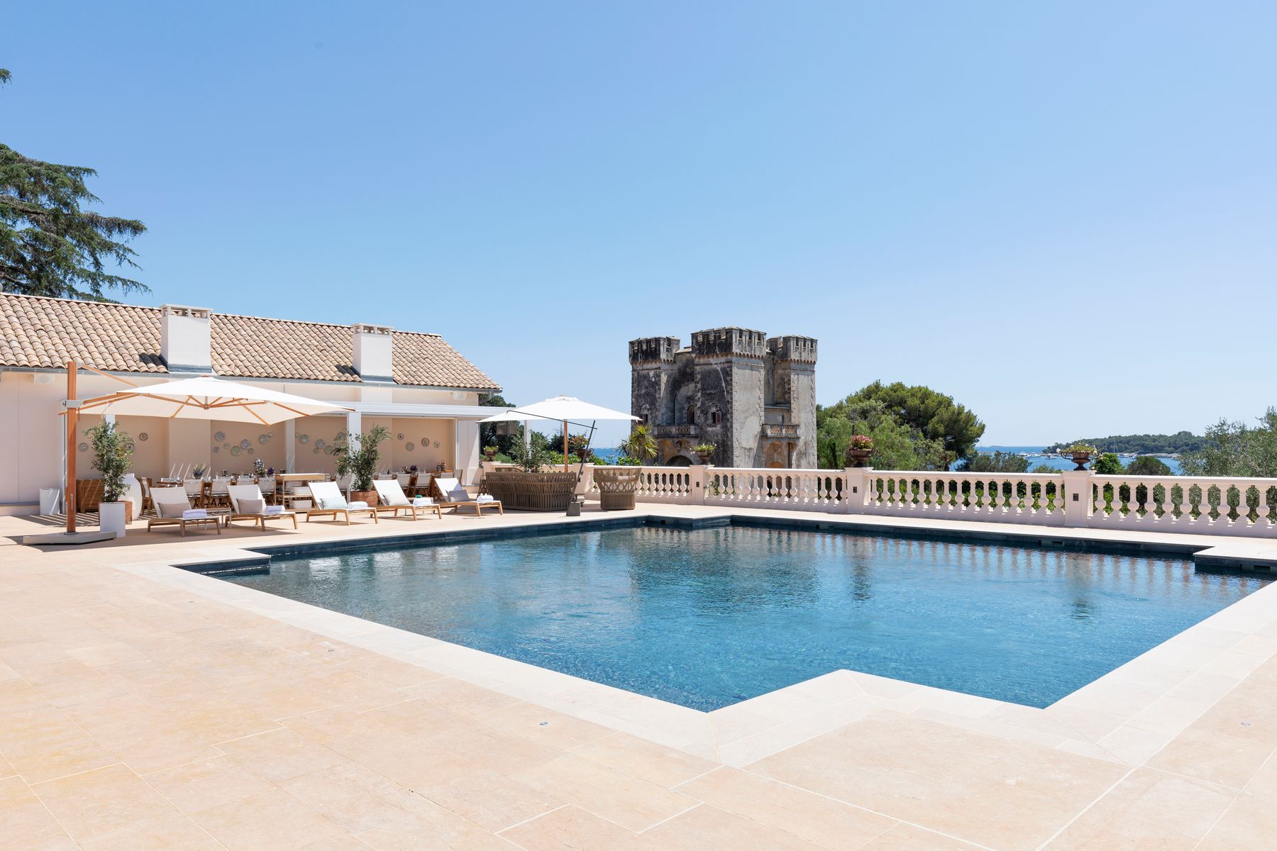 Le Grand Jardin villa photo.