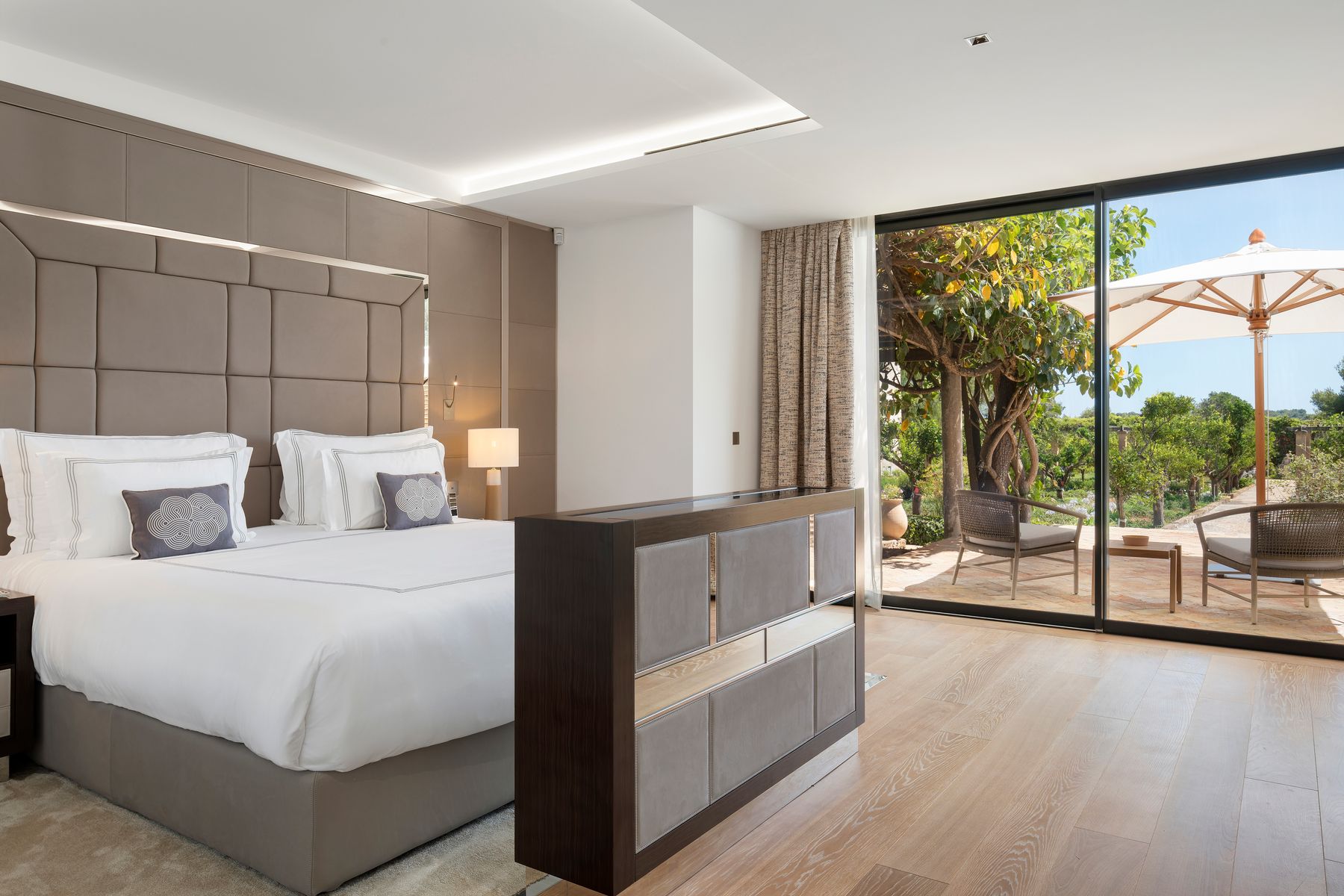 Le Grand Jardin villa photo.