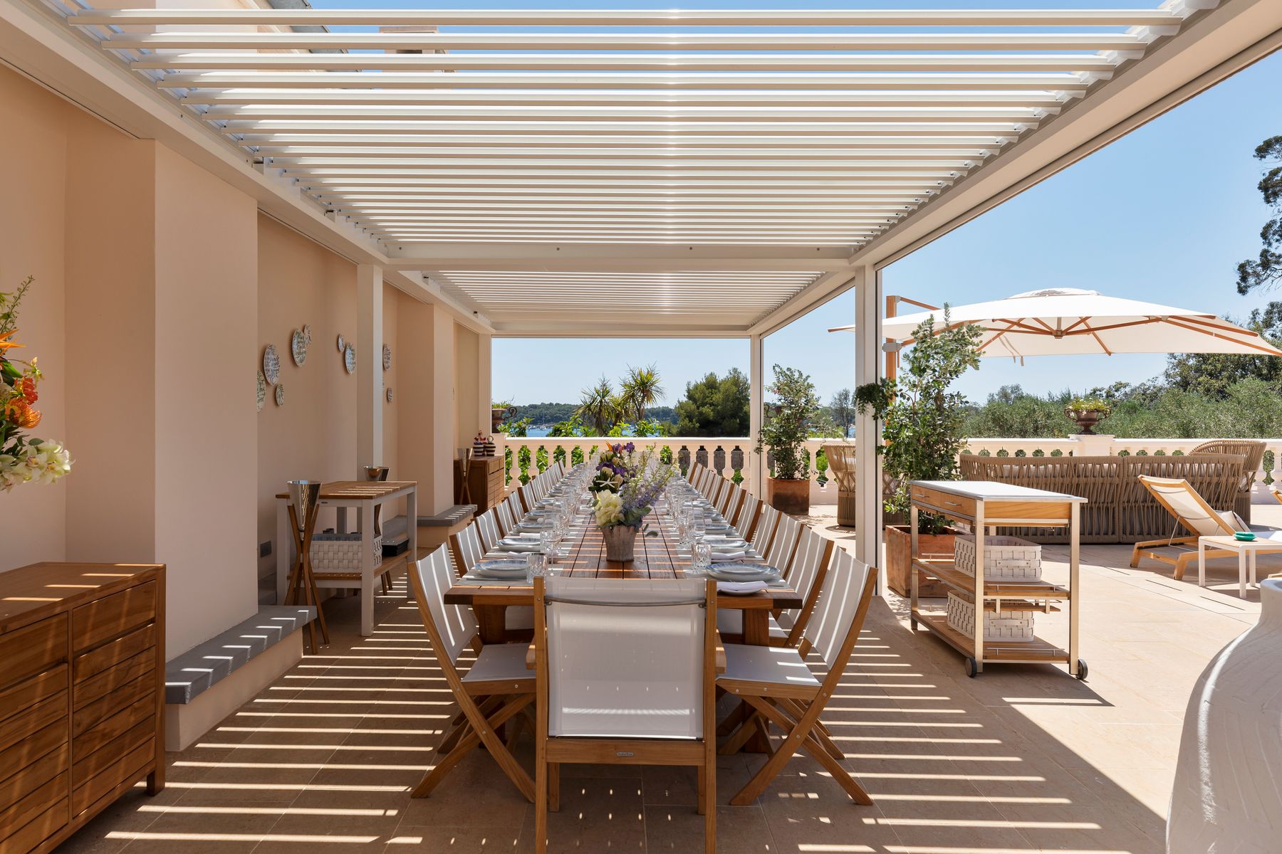 Le Grand Jardin villa photo.