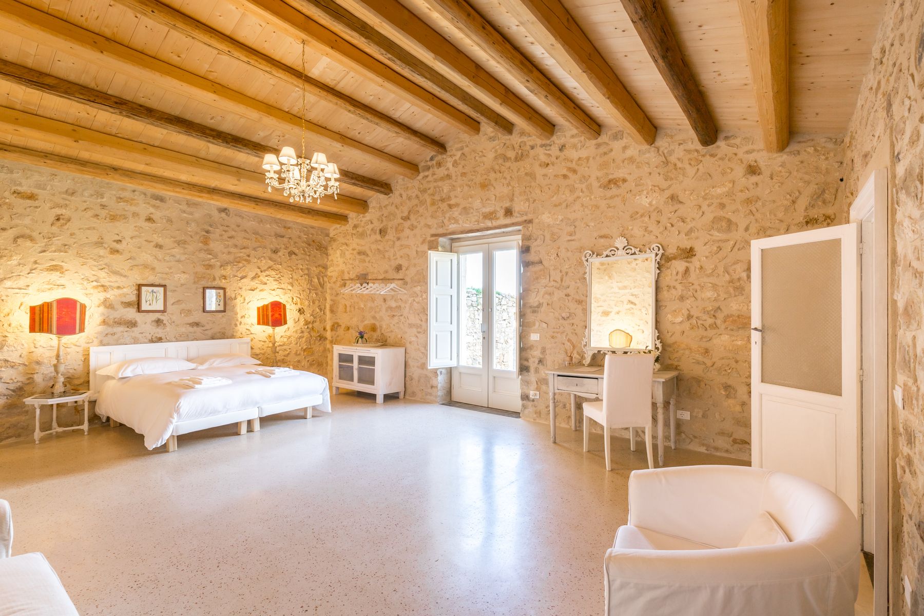 Baronessa villa photo.