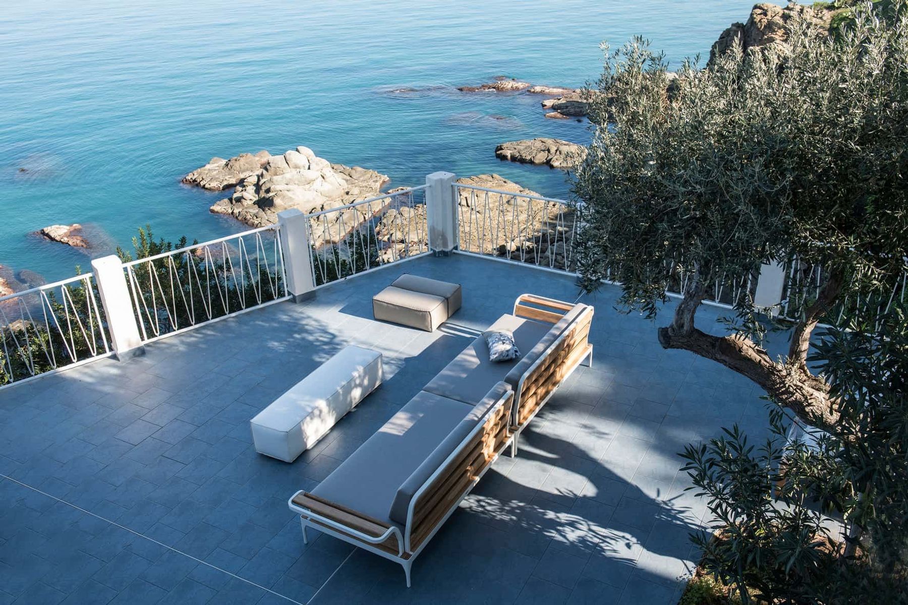Dione villa photo.