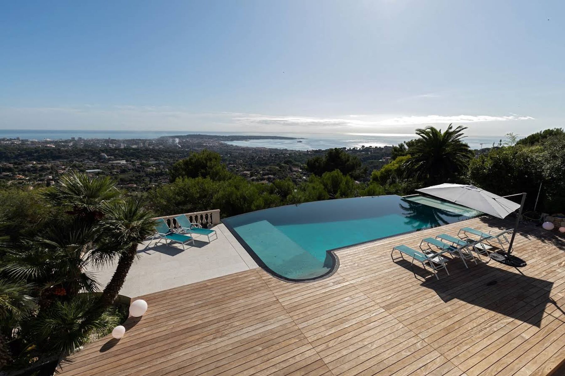 Villa Golfe Juan villa photo.