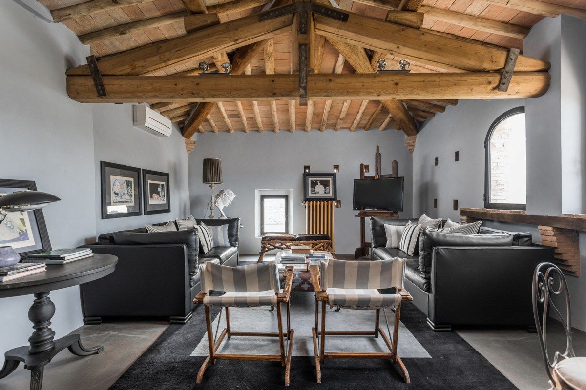 Podere Leopoldo villa photo.