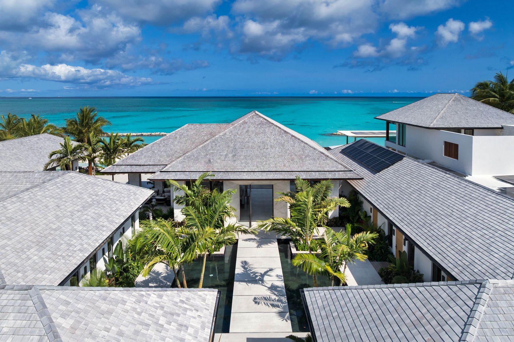 Footprints villa photo.