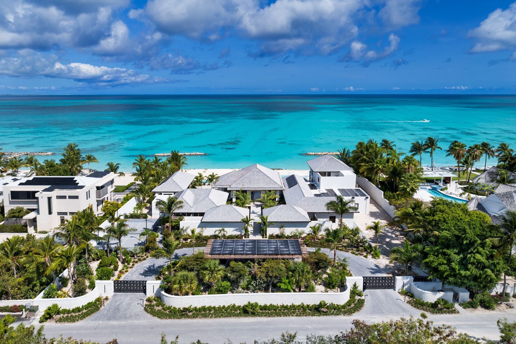 Footprints villa photo.