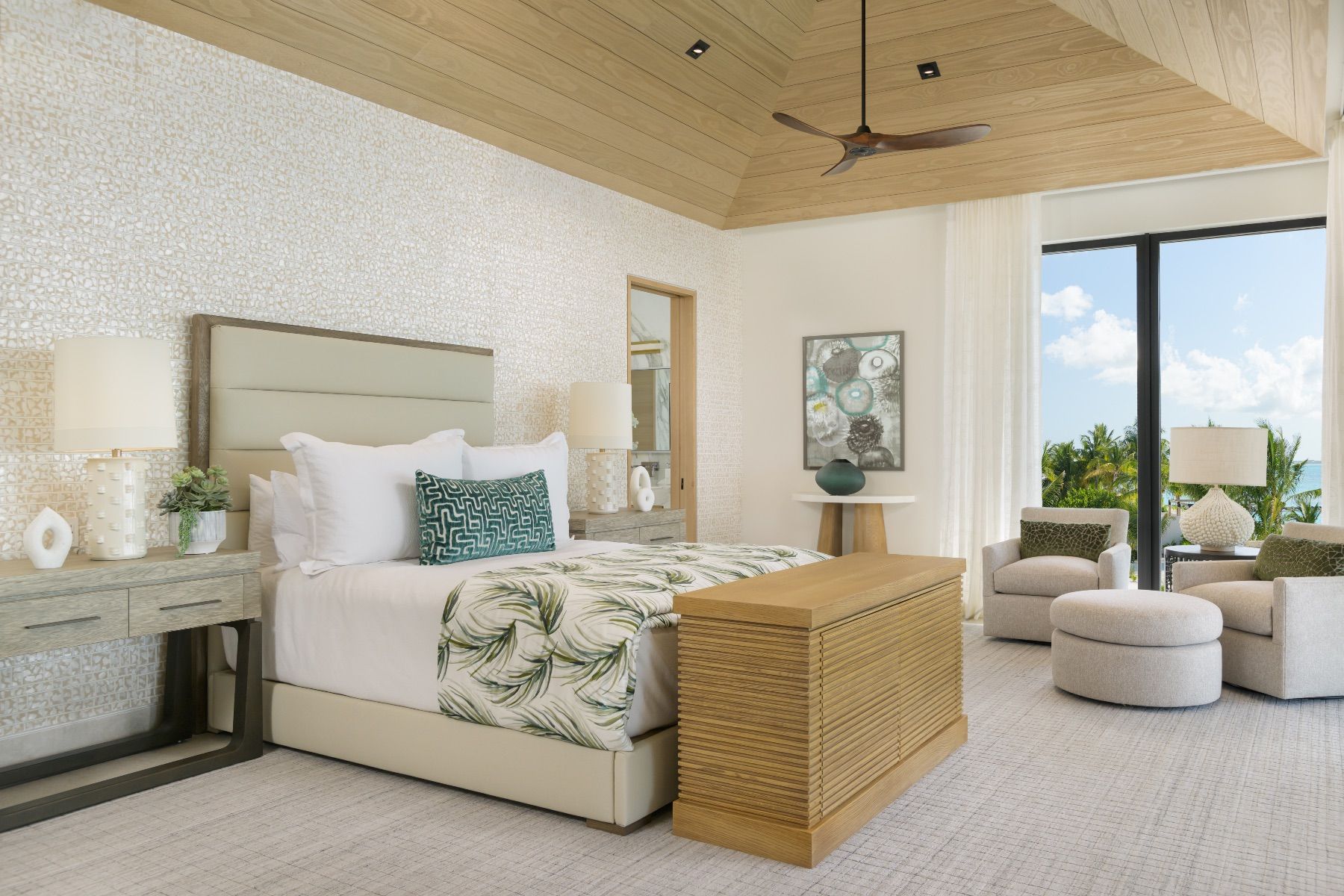 Upper level Principal Bedroom