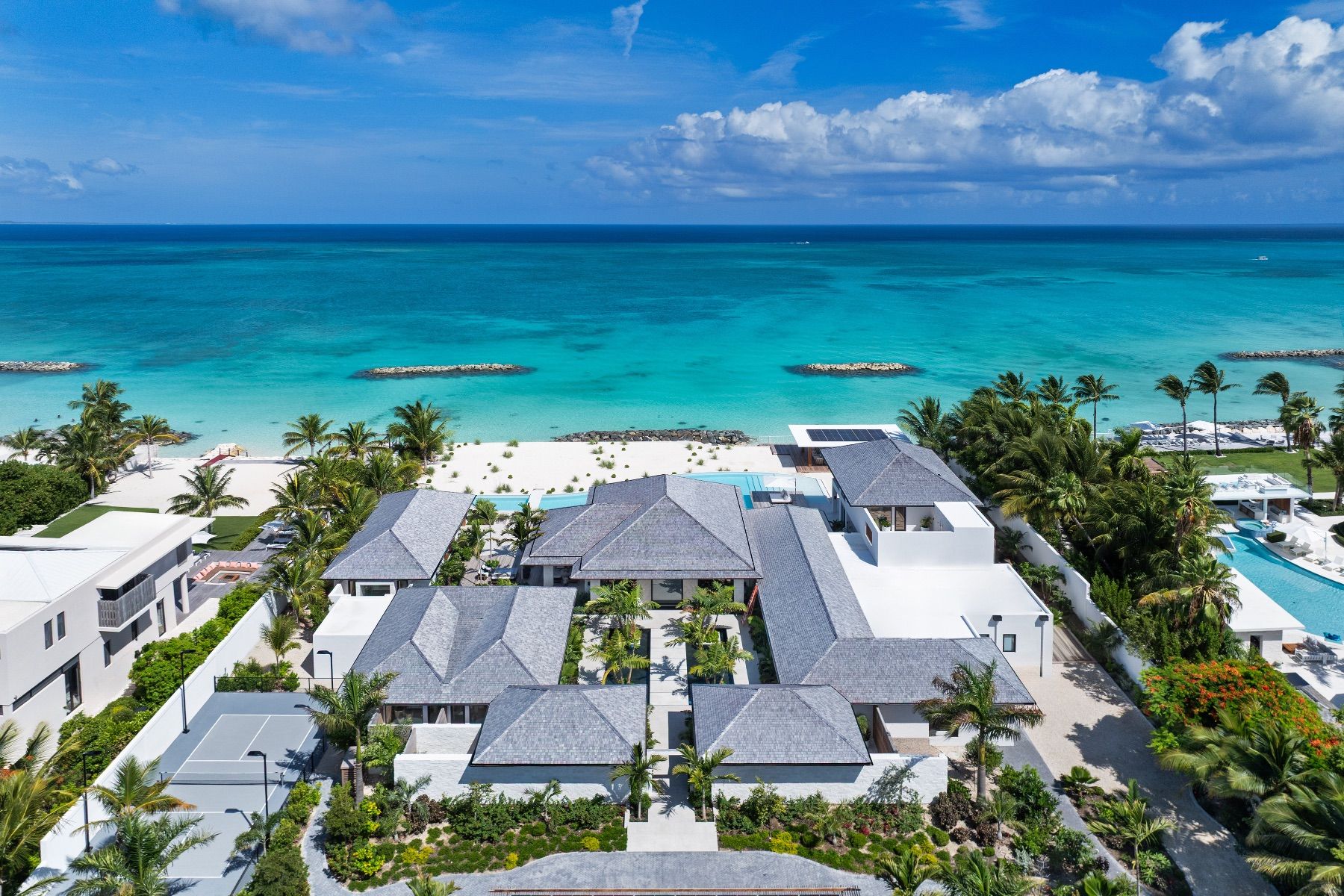 Footprints villa photo.