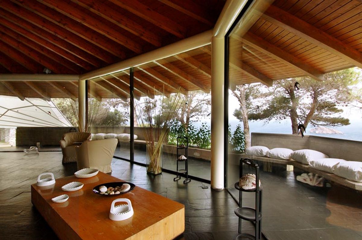 Outdoor Terrace
