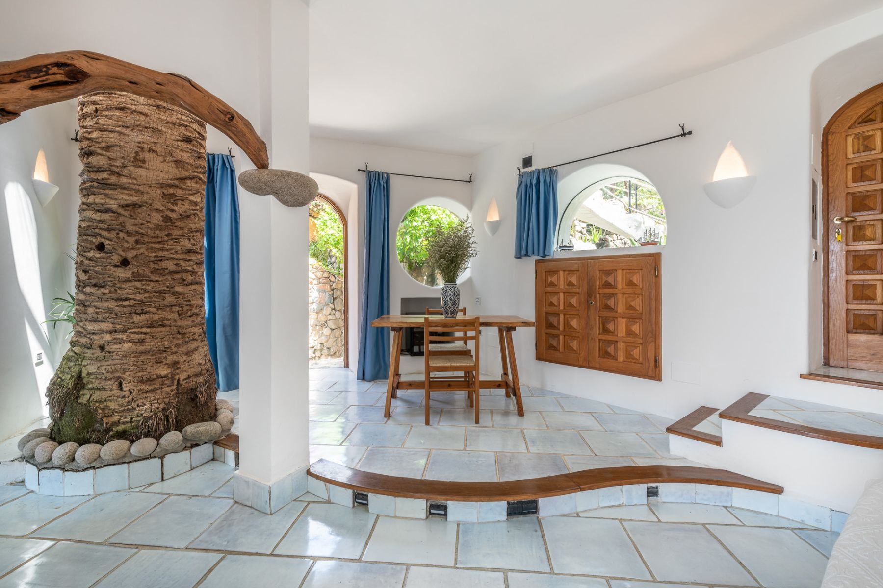 Pacifico villa photo.