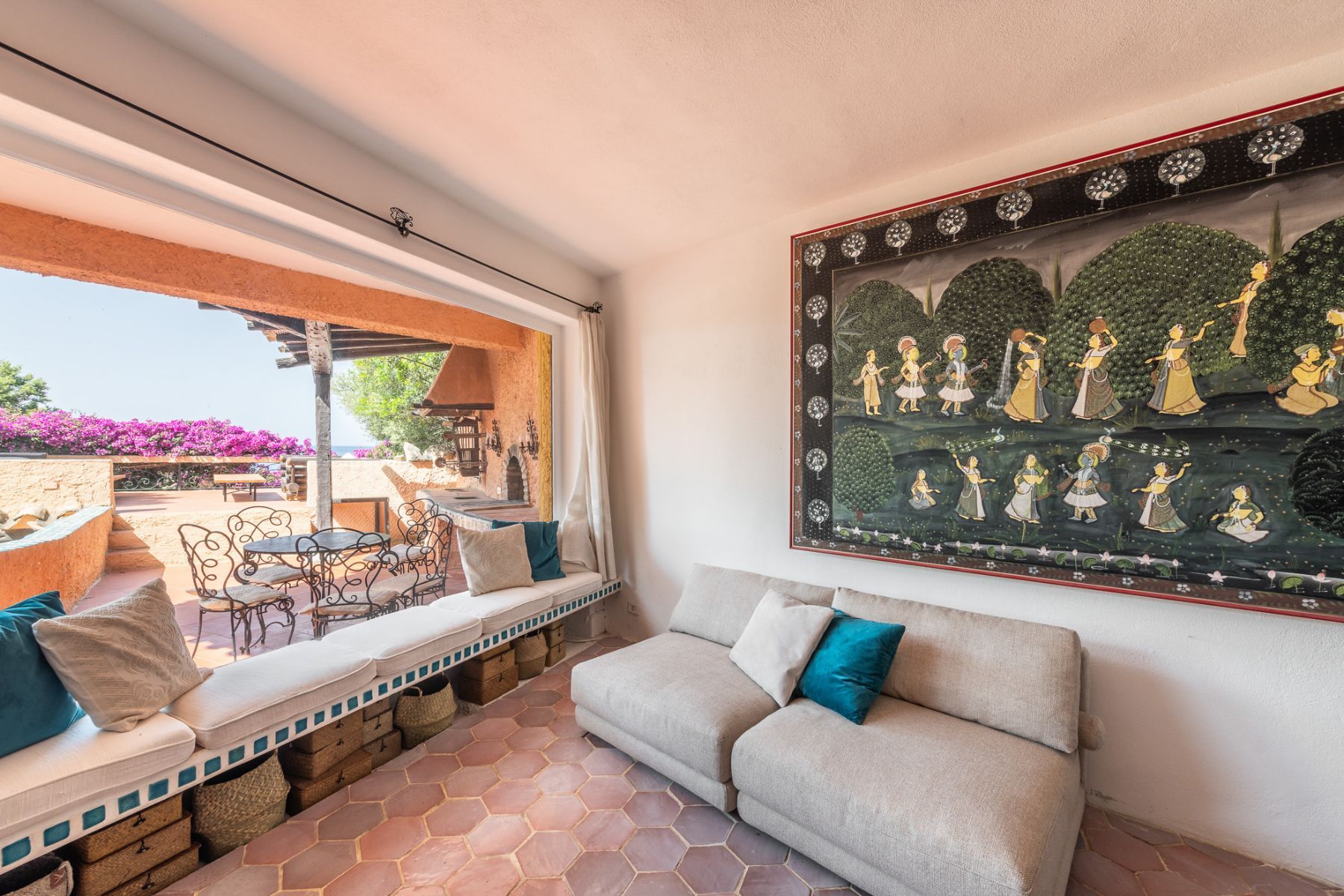 Pacifico villa photo.