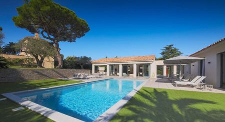 Villa Lyra villa photo.