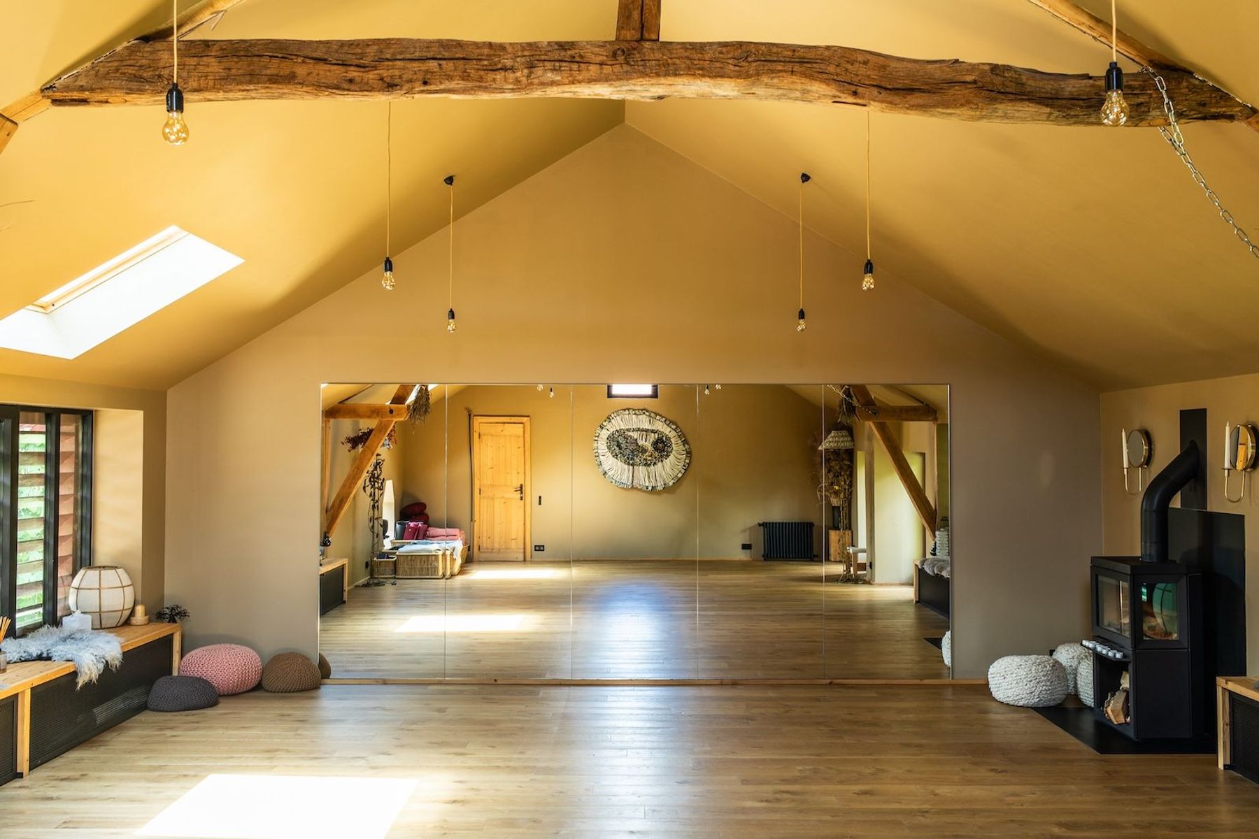 Saint Laurent Maison villa photo.