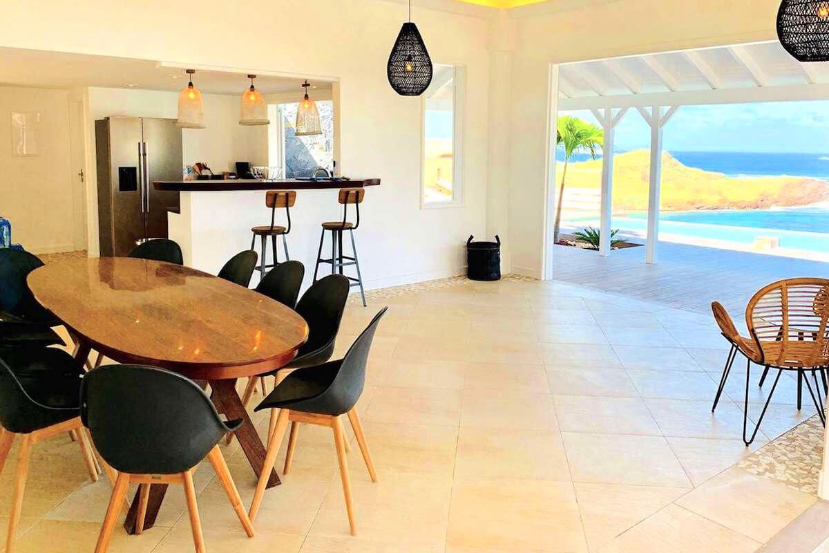 Open floor plan living space