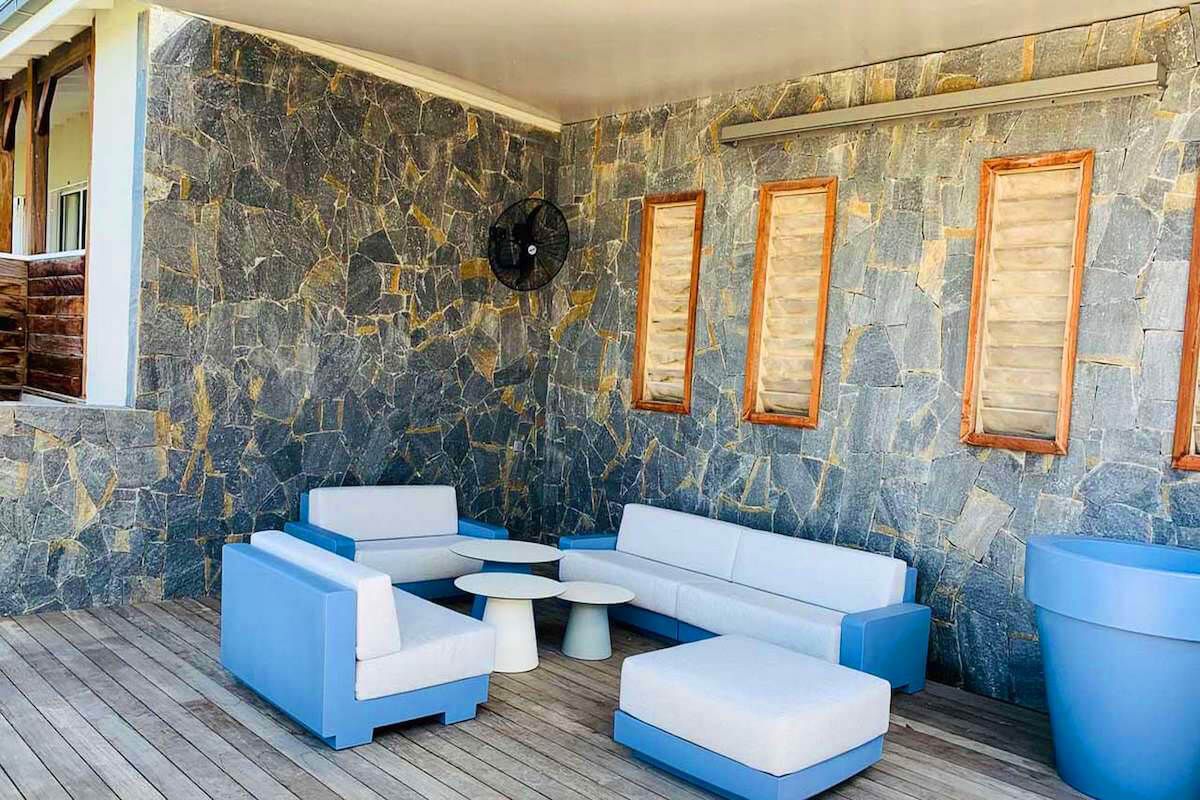 Outdoor living space