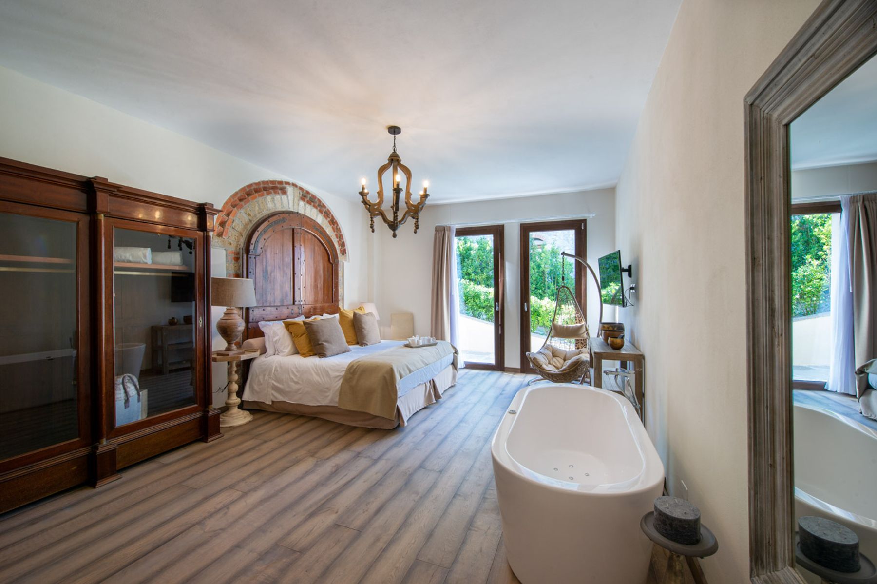 Jobaldo villa photo.