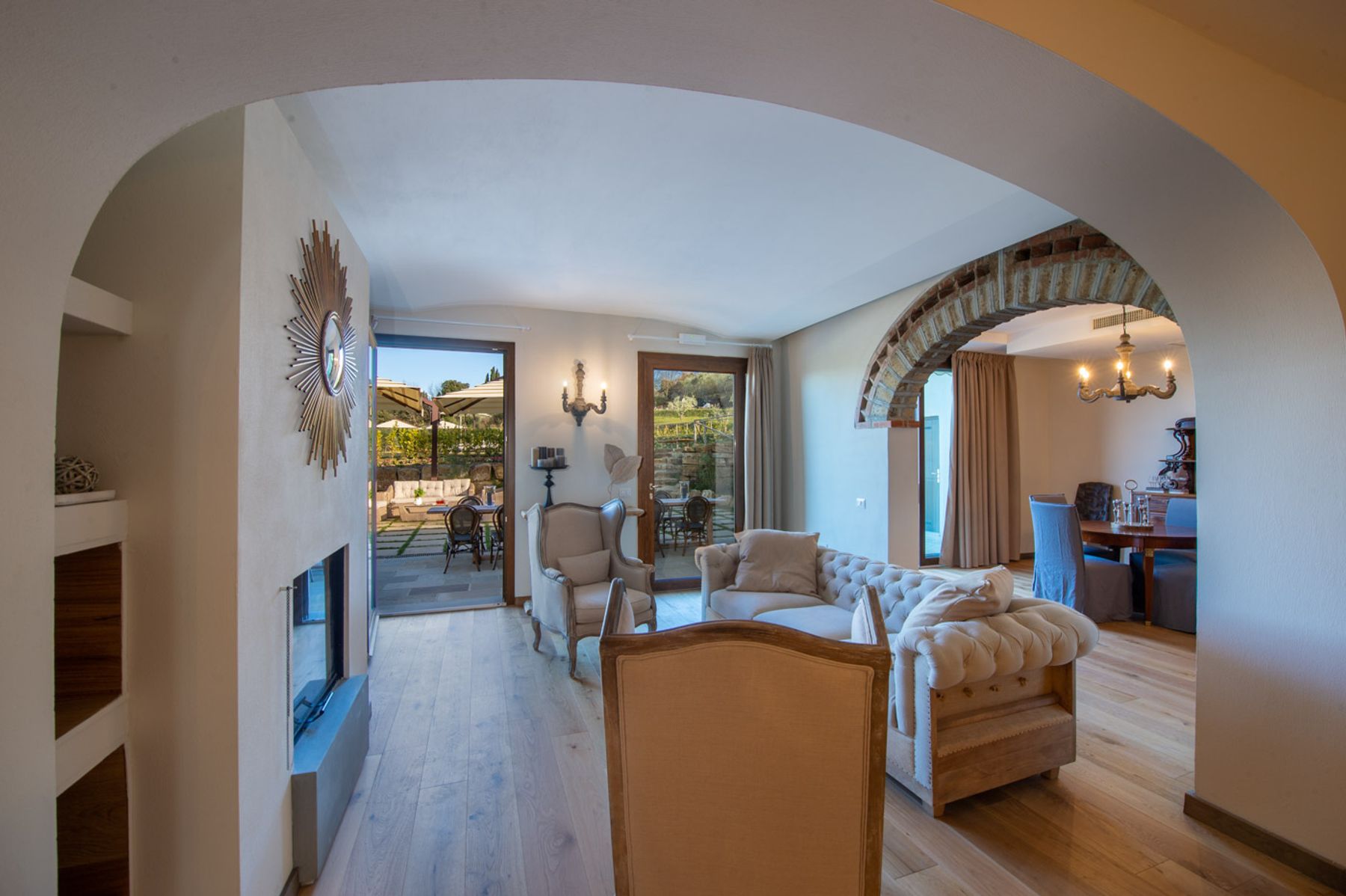 Jobaldo villa photo.