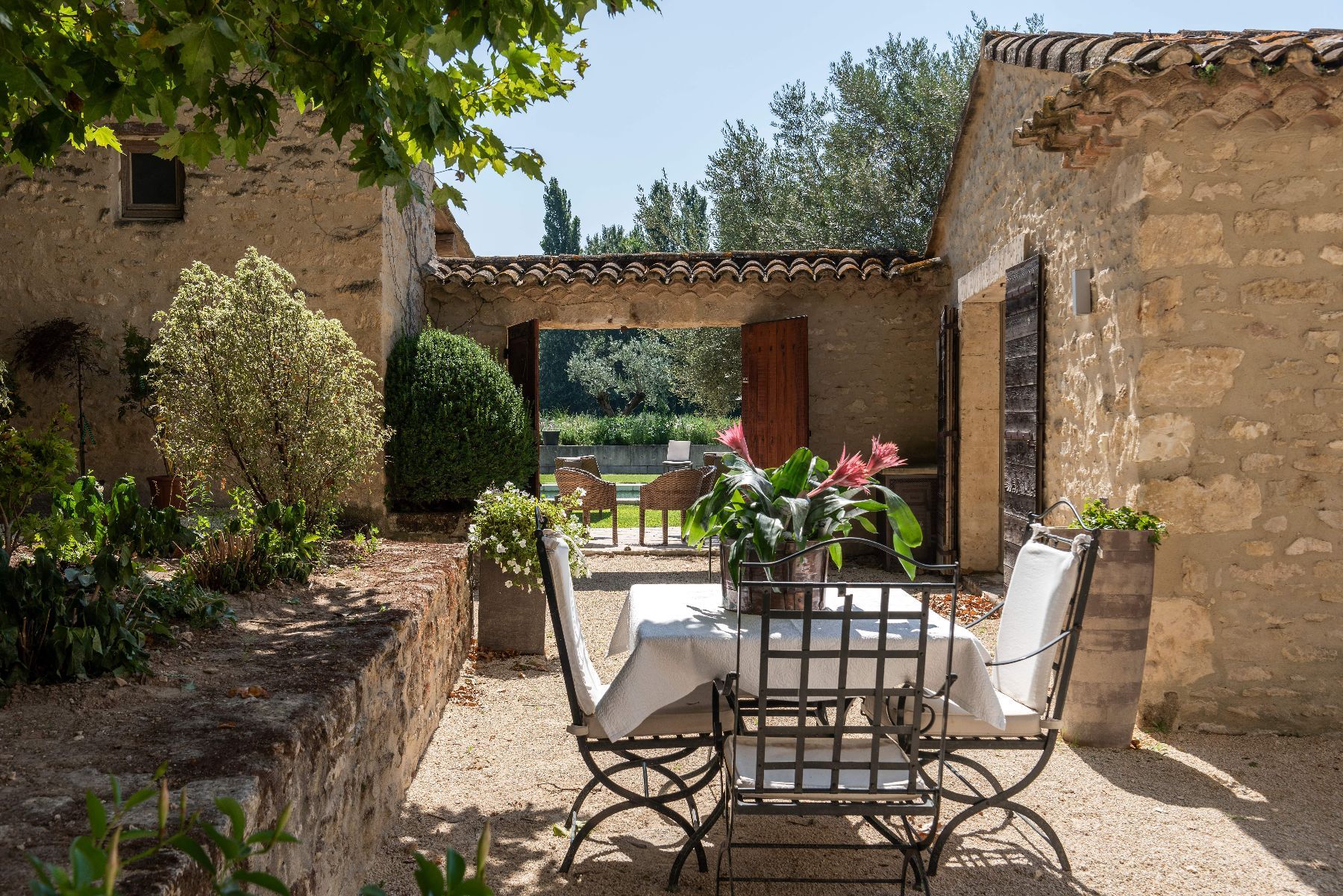 Bastide du Calavon villa photo.