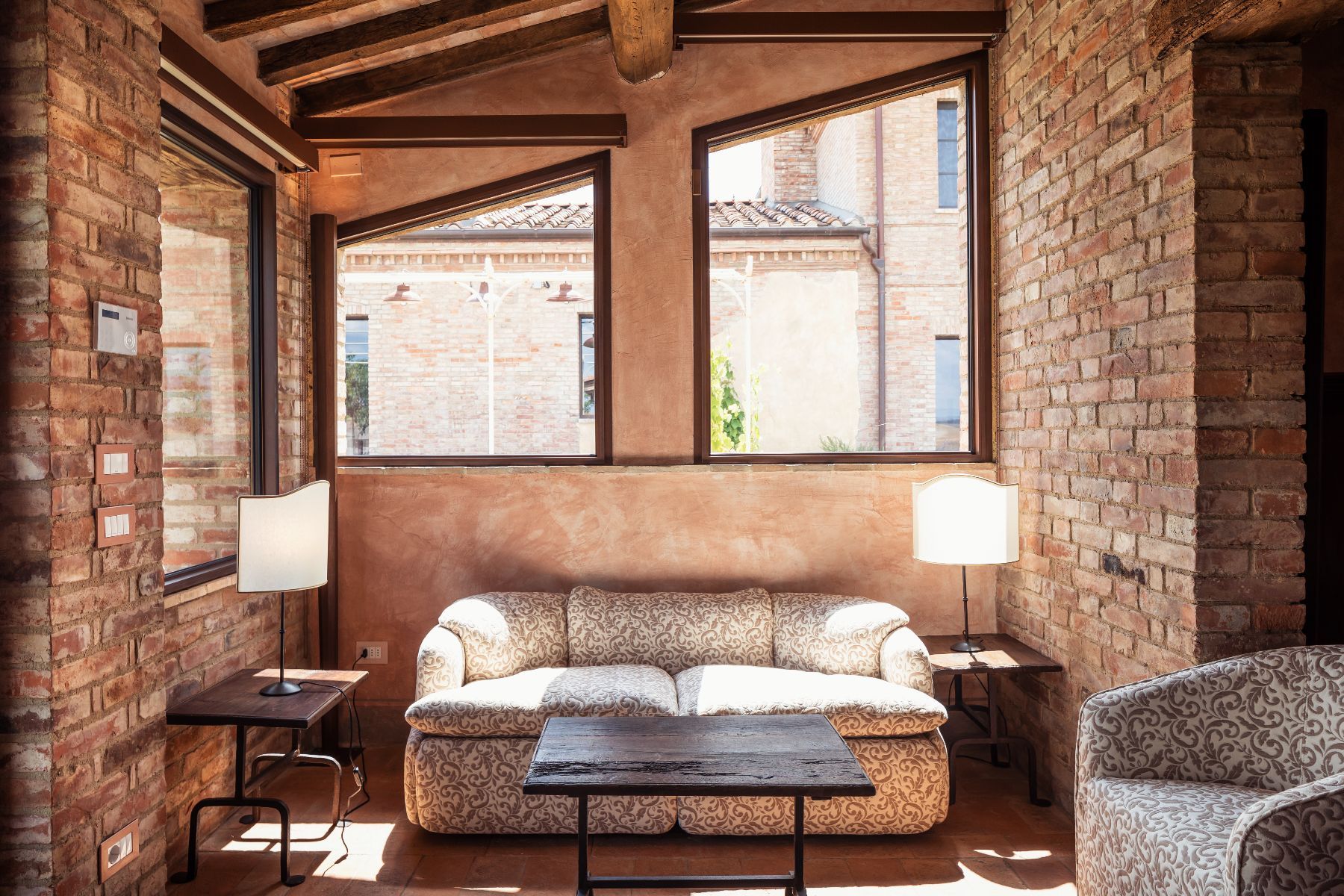Le Crete villa photo.