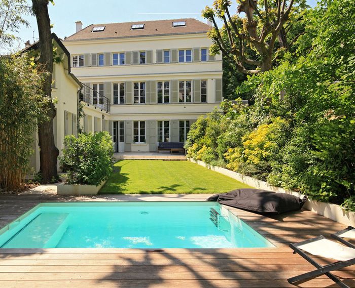 Panthéon Mansion villa photo.