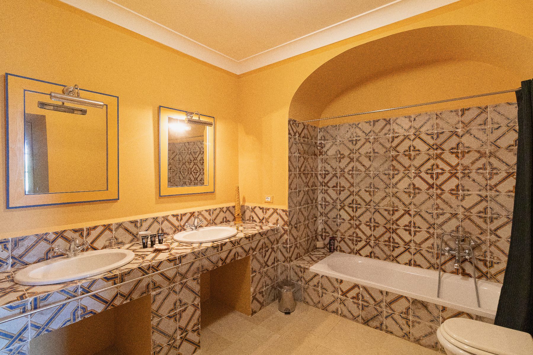 Elixir villa photo.