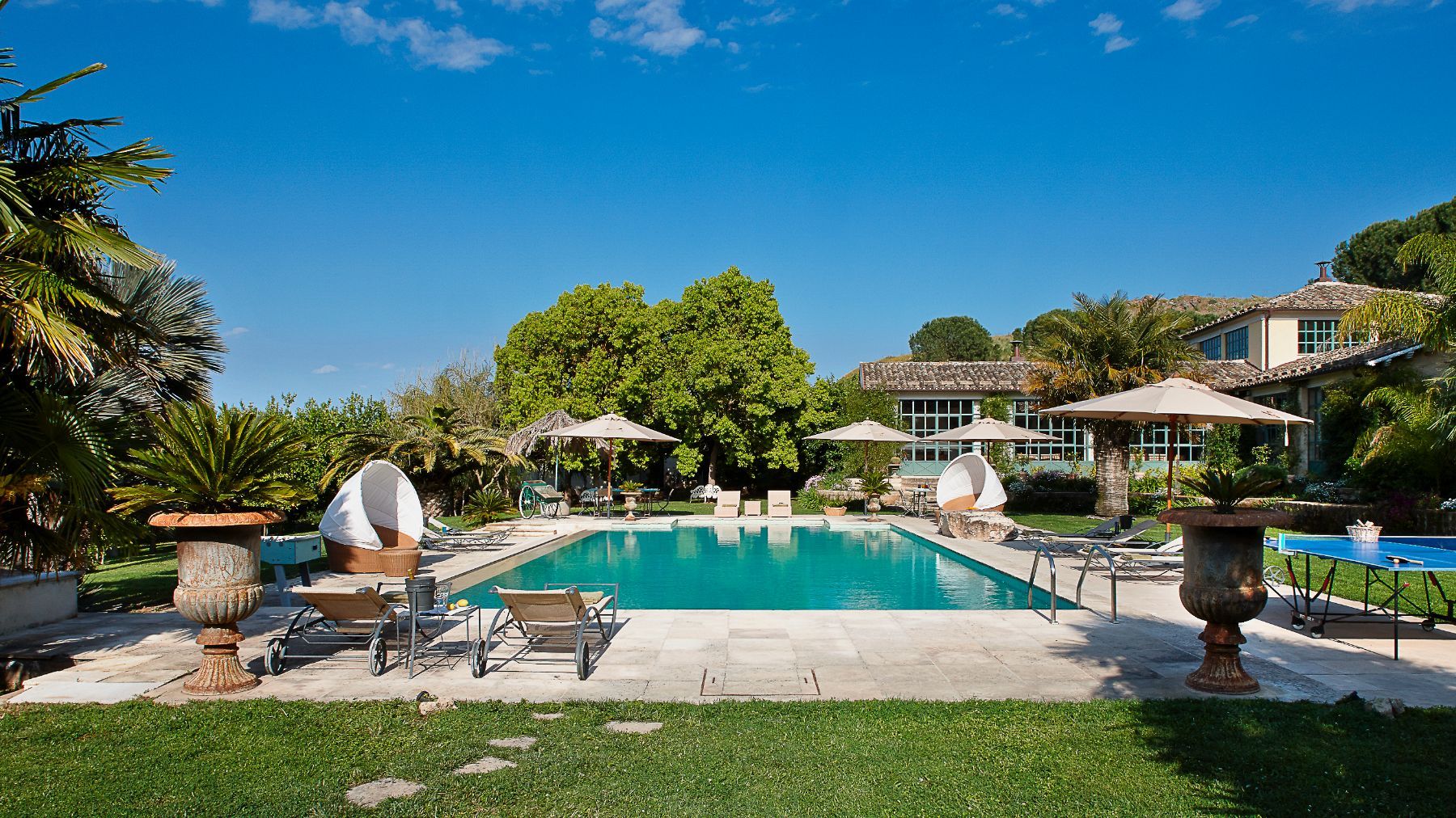Elixir villa photo.