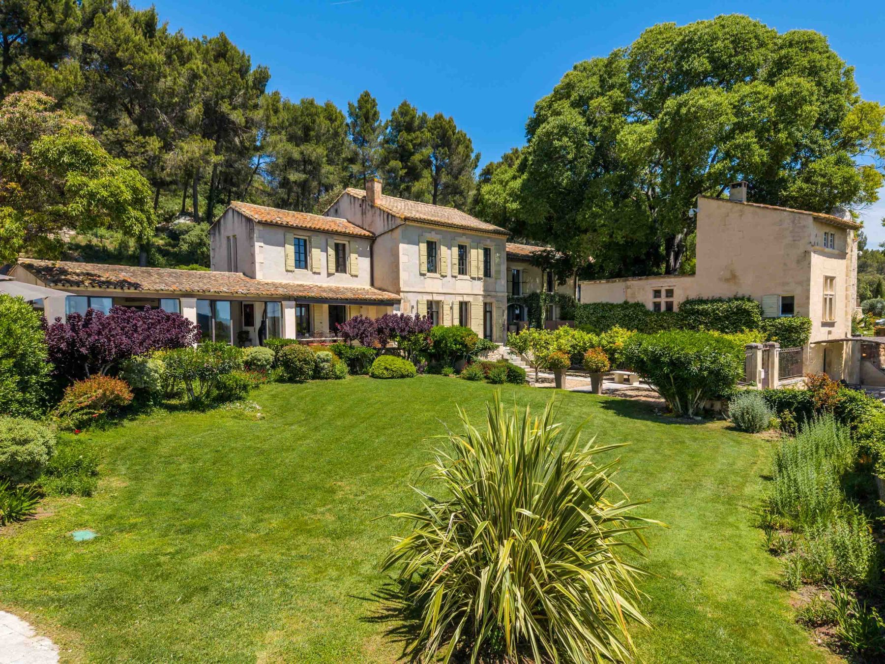 Mas de la Tourelle villa photo.