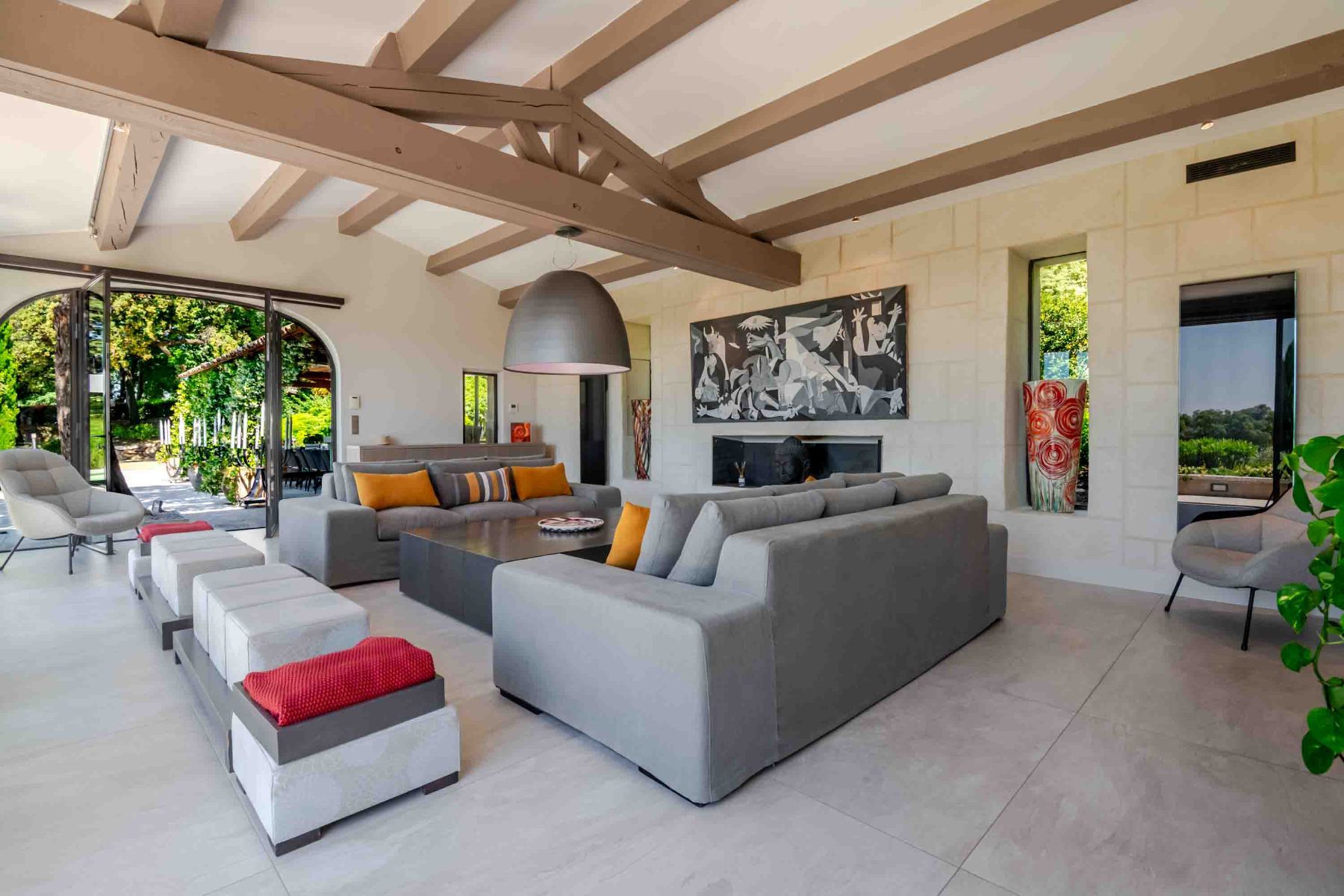 Mas de la Tourelle villa photo.