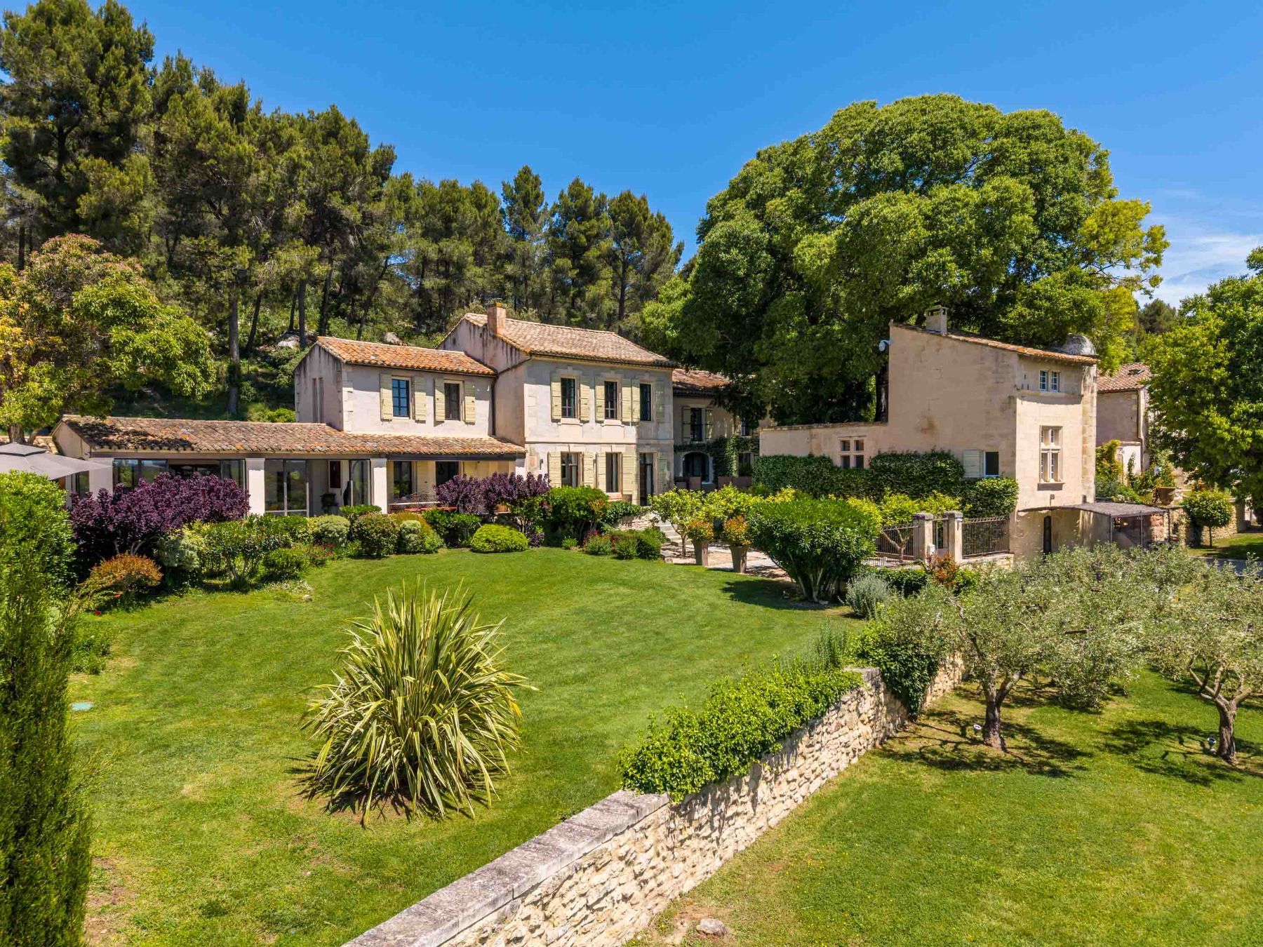 Mas de la Tourelle villa photo.
