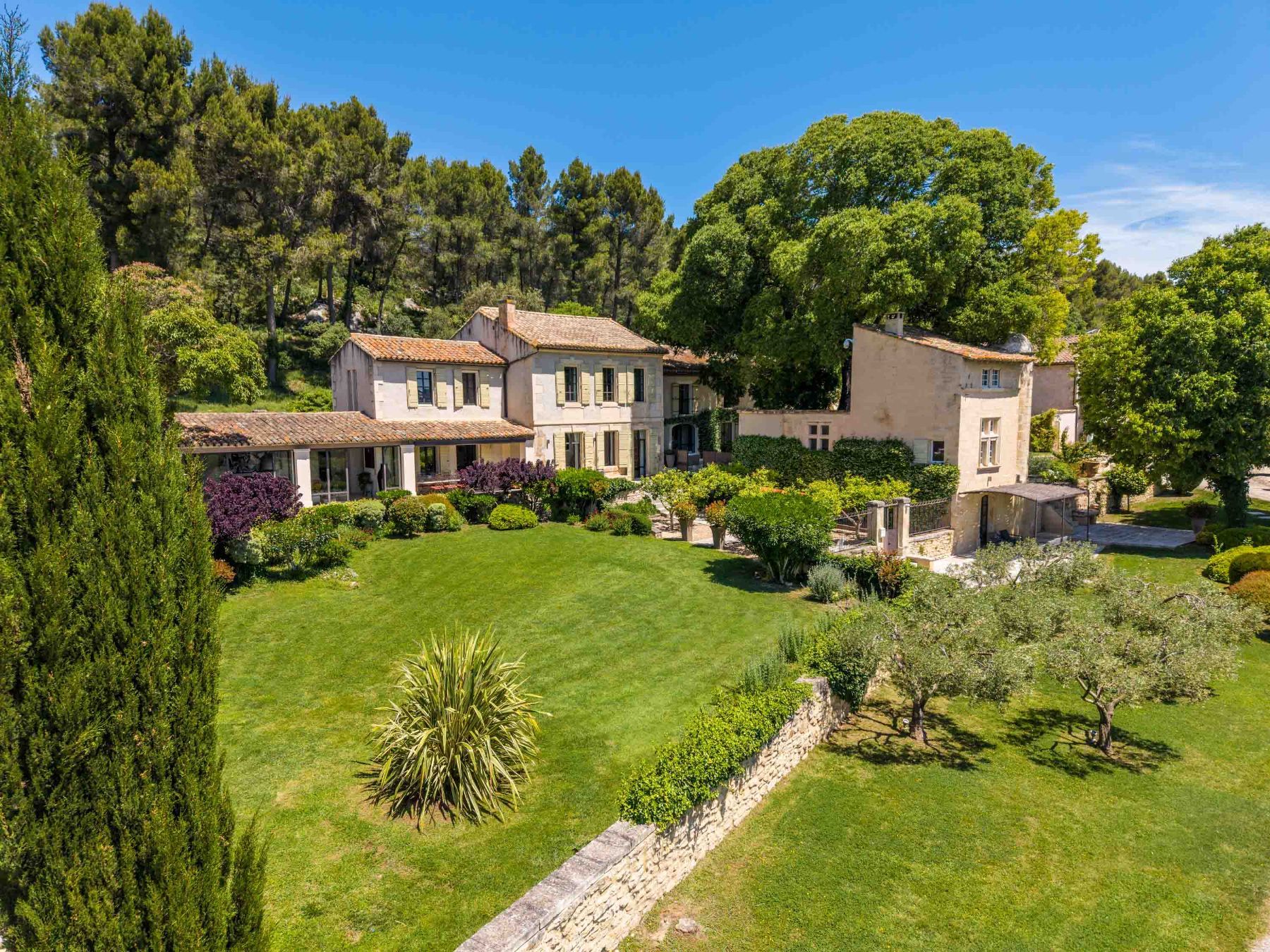 Mas de la Tourelle villa photo.