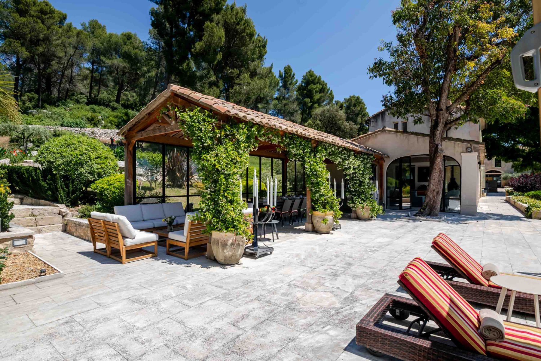 Mas de la Tourelle villa photo.