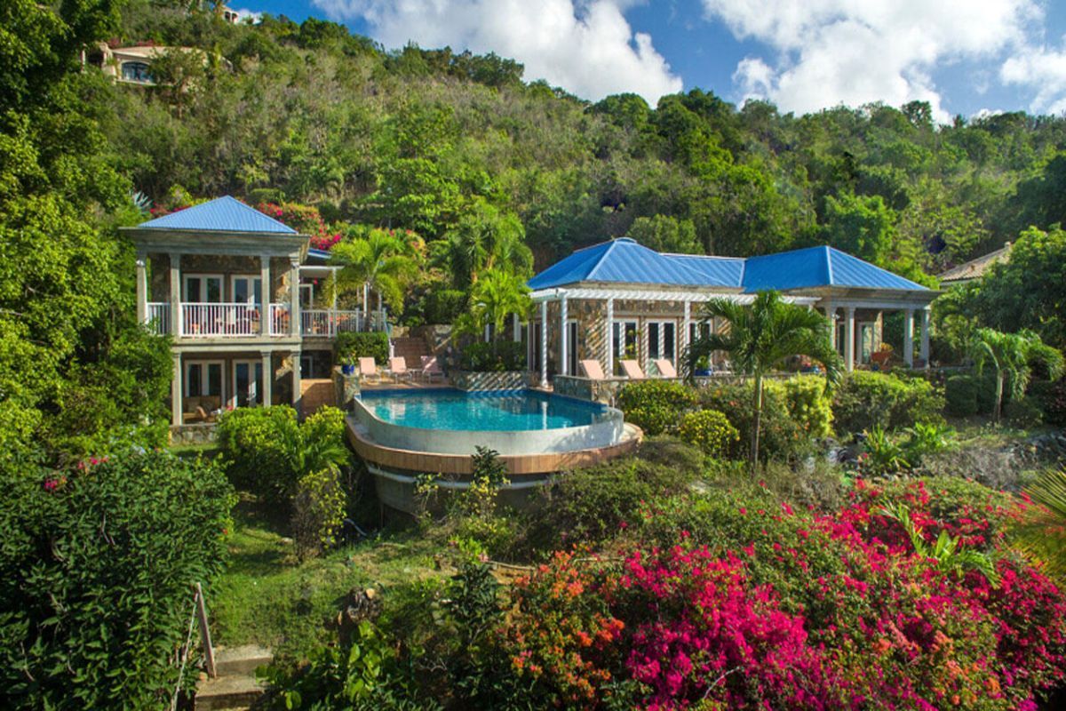 Carnival Beach House Front View
