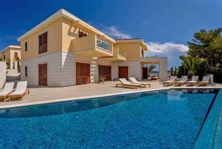 Villa Emerald villa photo.