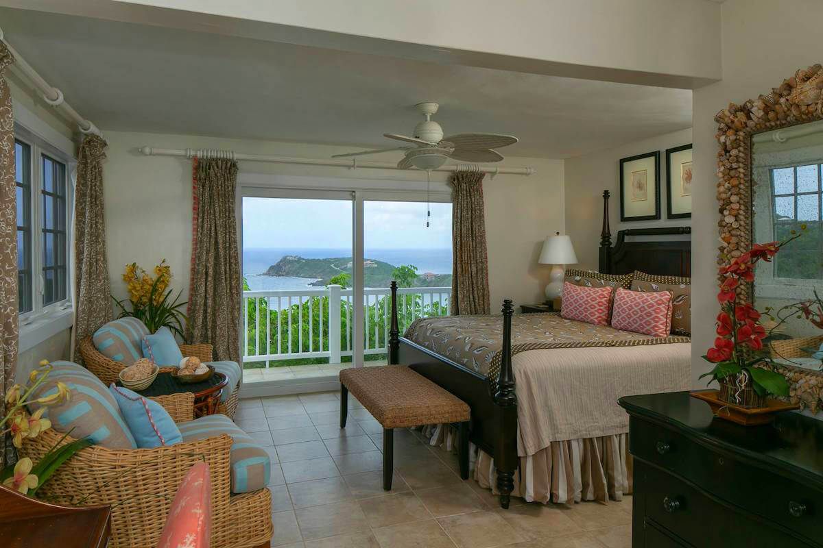 Master bedroom with patio access