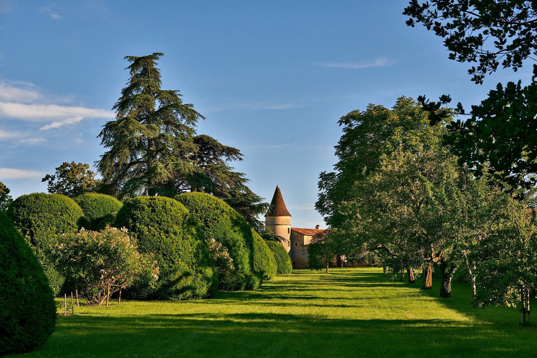 Chateau Urval villa photo.