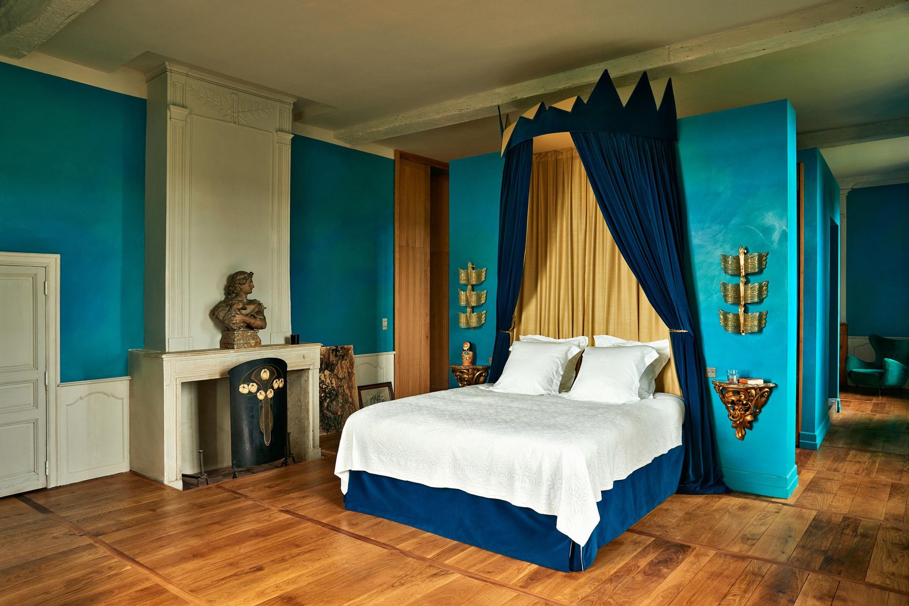 Chateau Urval villa photo.