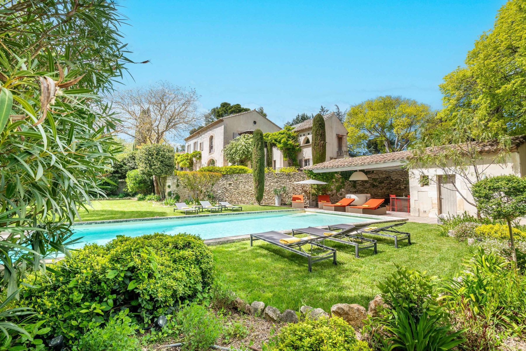 Mas des Eclats villa photo.