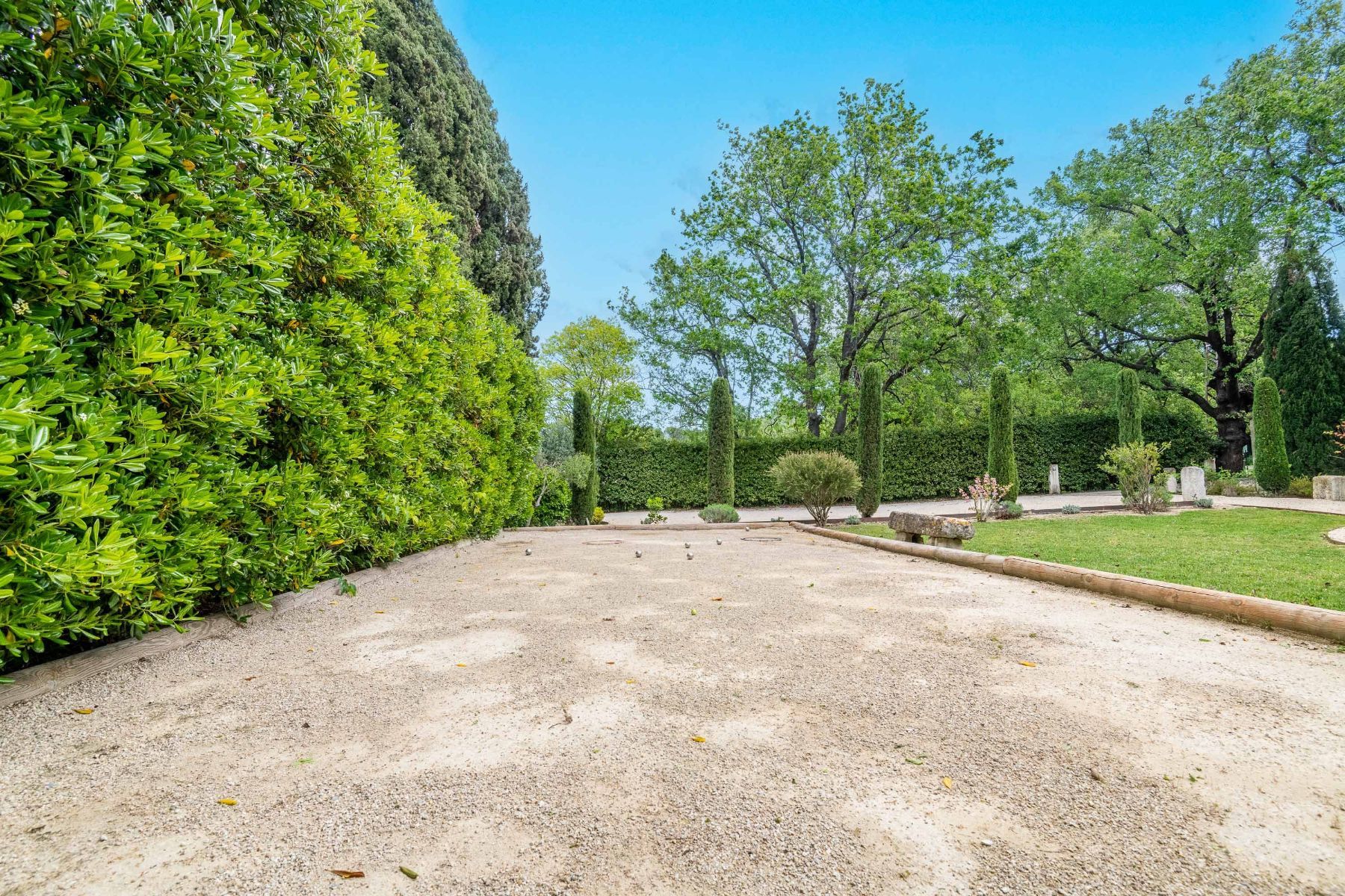 Mas des Eclats villa photo.