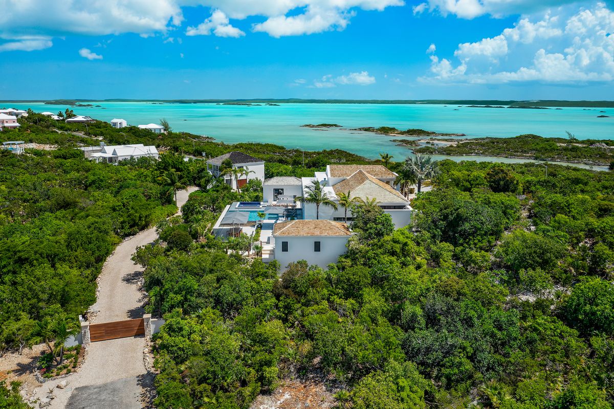 Alizee Villa | Turks and Caicos Luxury Villa Rental