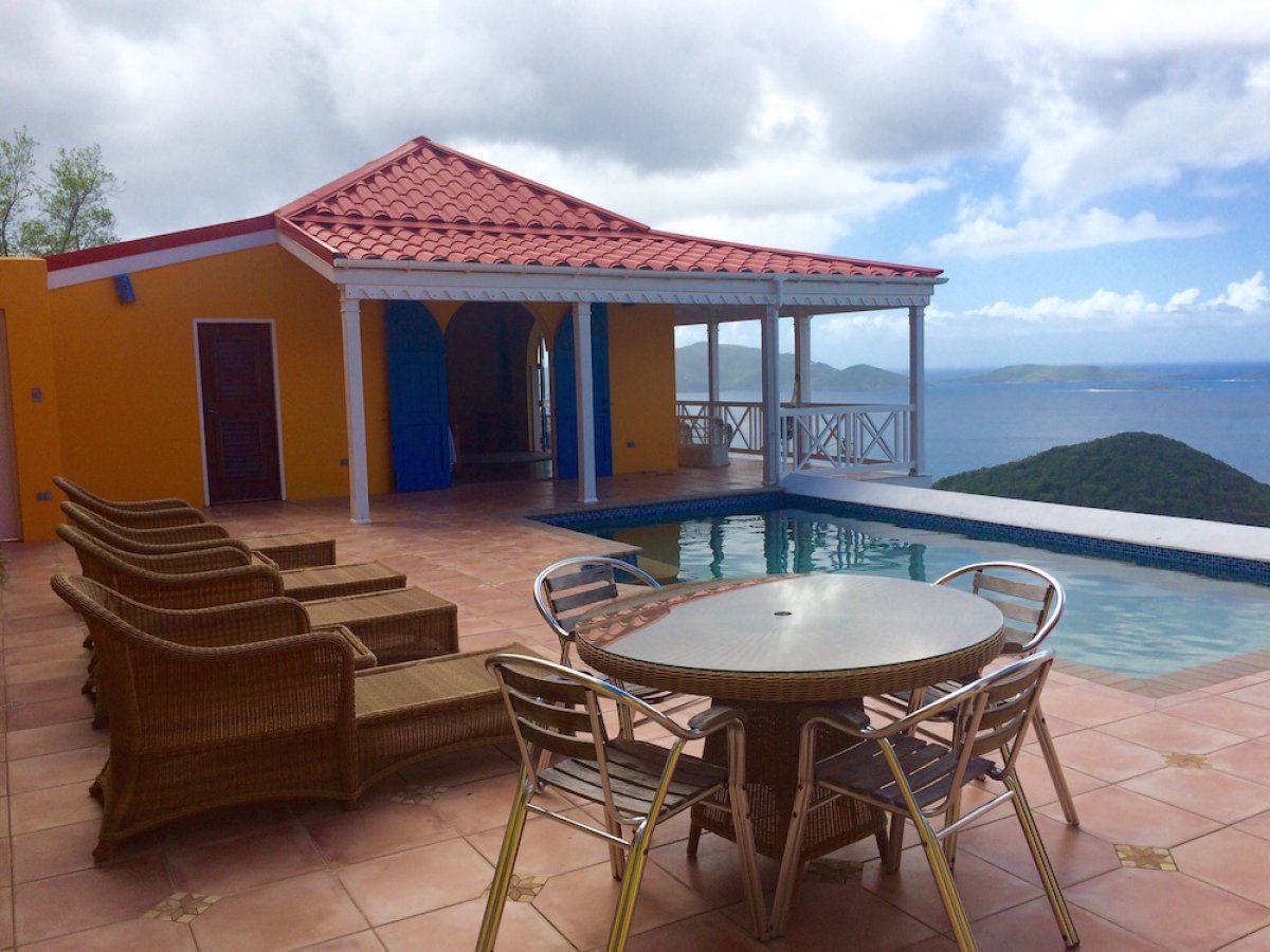 Sunny Side Up Villa villa photo.