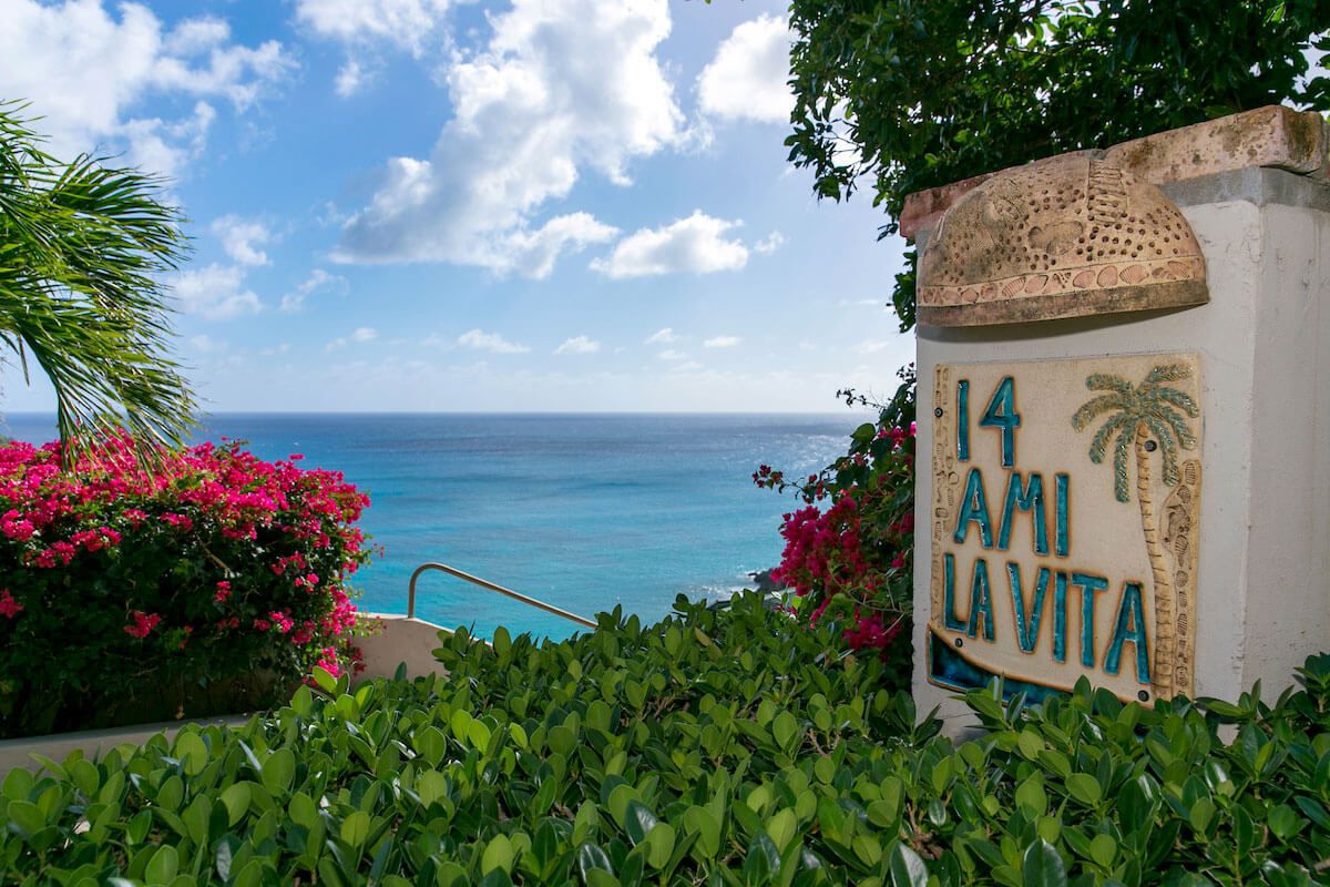 Ami La Vita Villa villa photo.