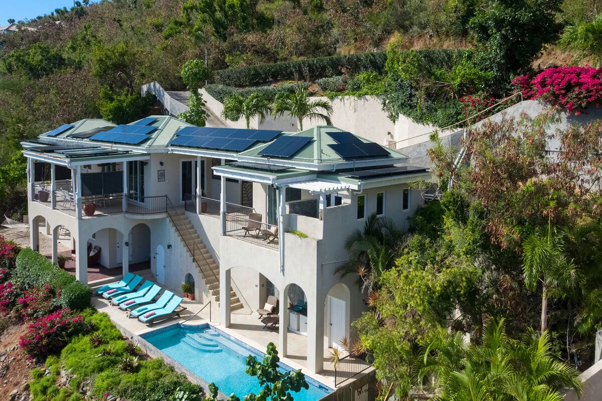 Ami La Vita Villa villa photo.