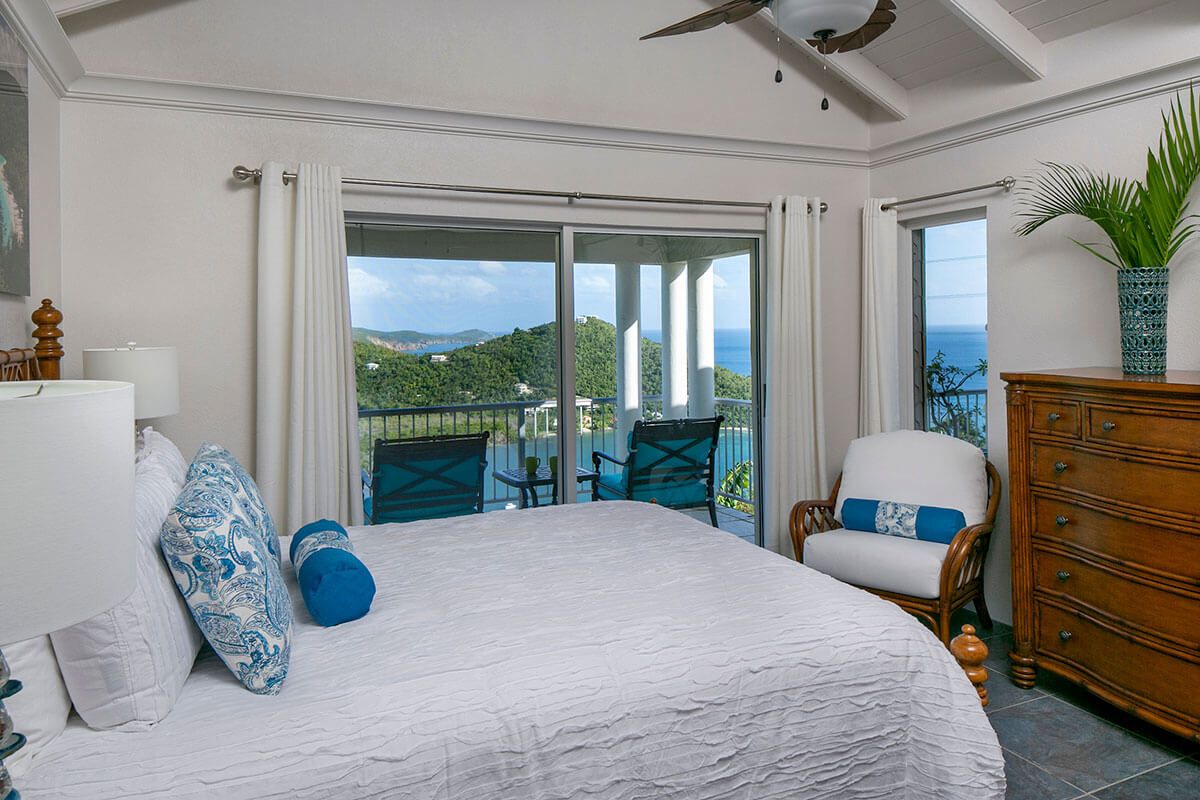 Southern Breeze villa photo.