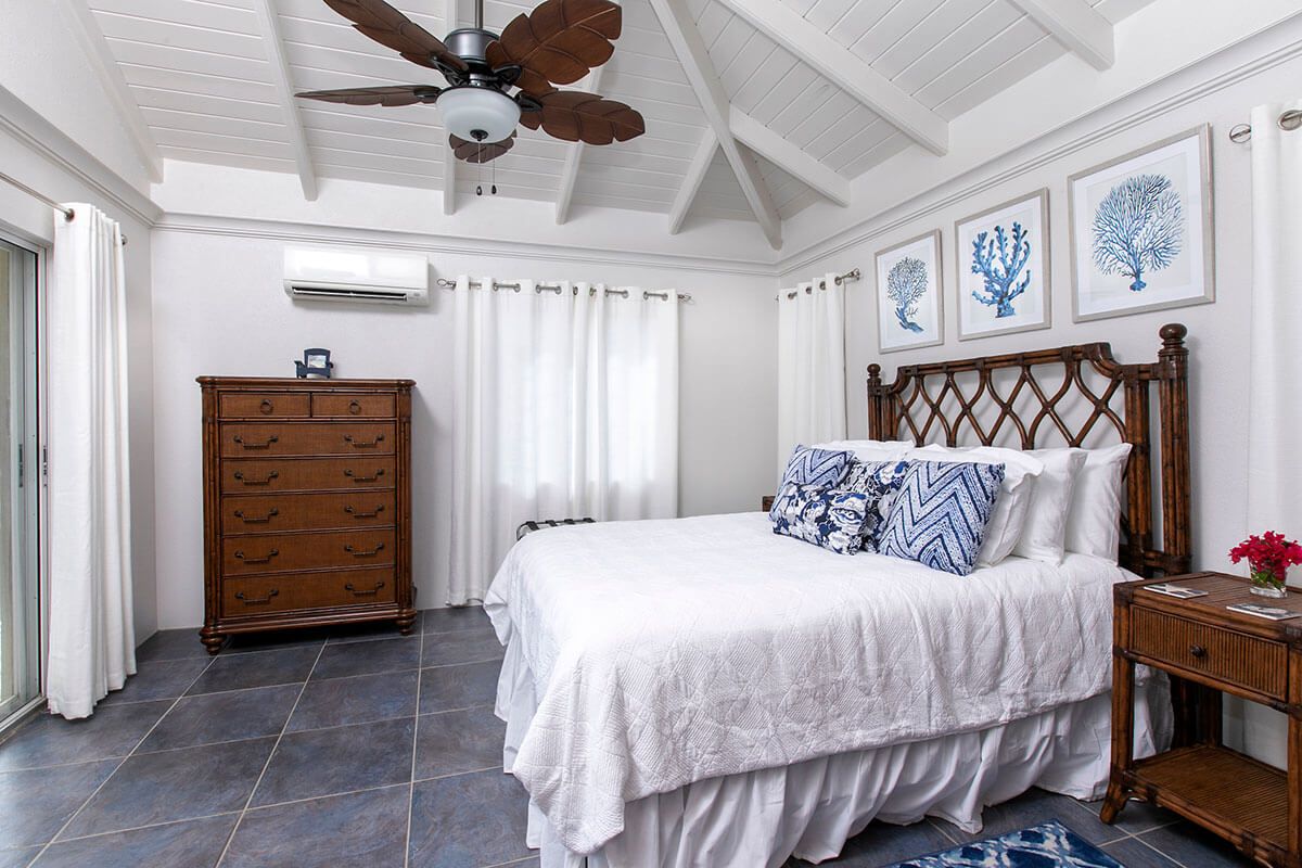 Southern Breeze villa photo.