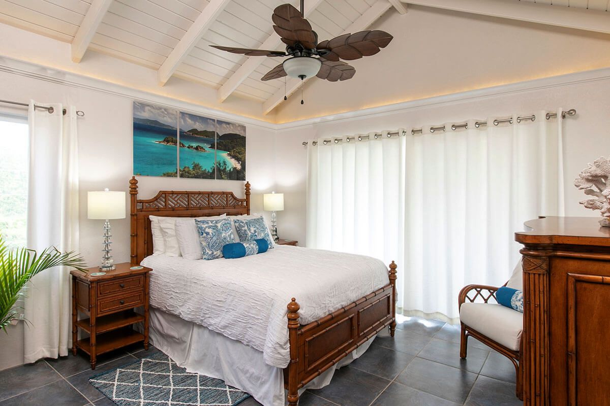 Southern Breeze villa photo.