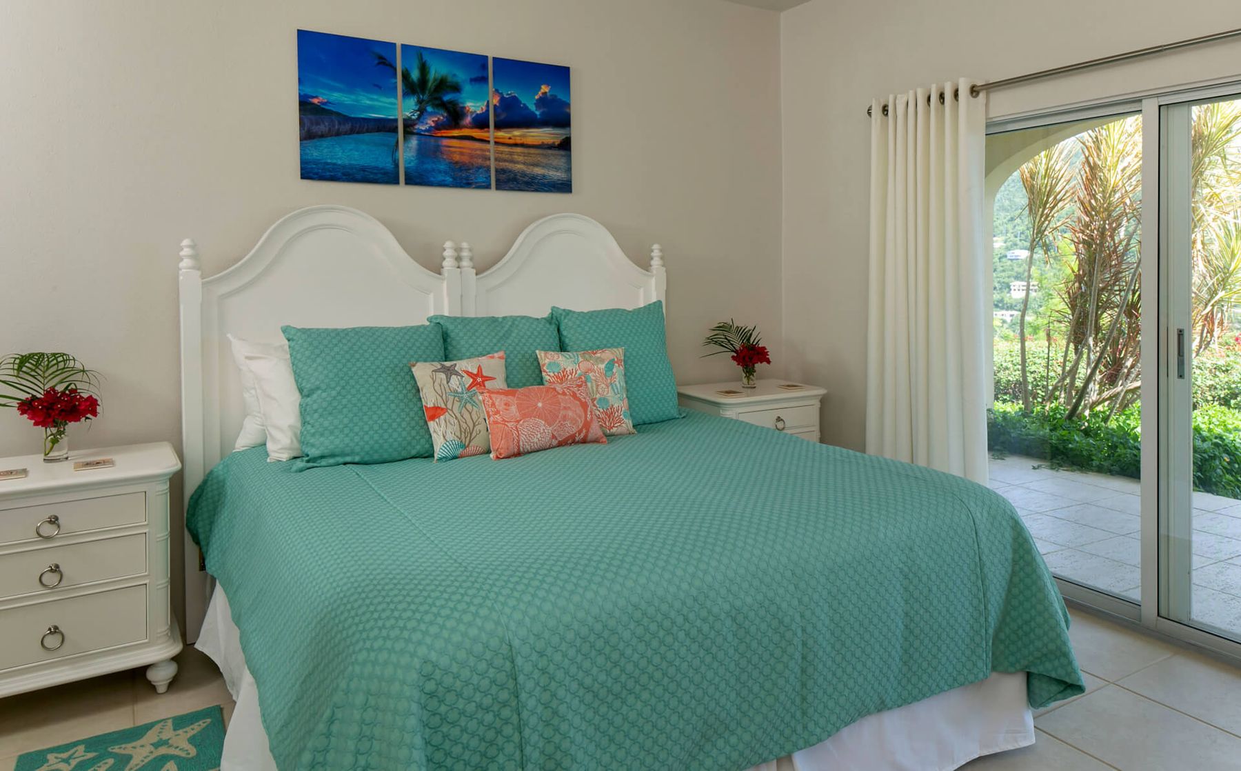 Southern Breeze villa photo.