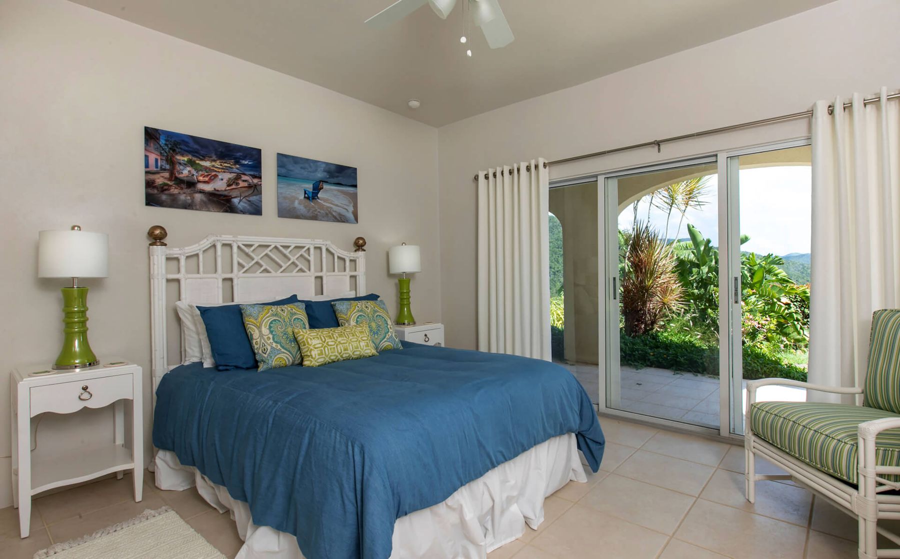 Southern Breeze villa photo.