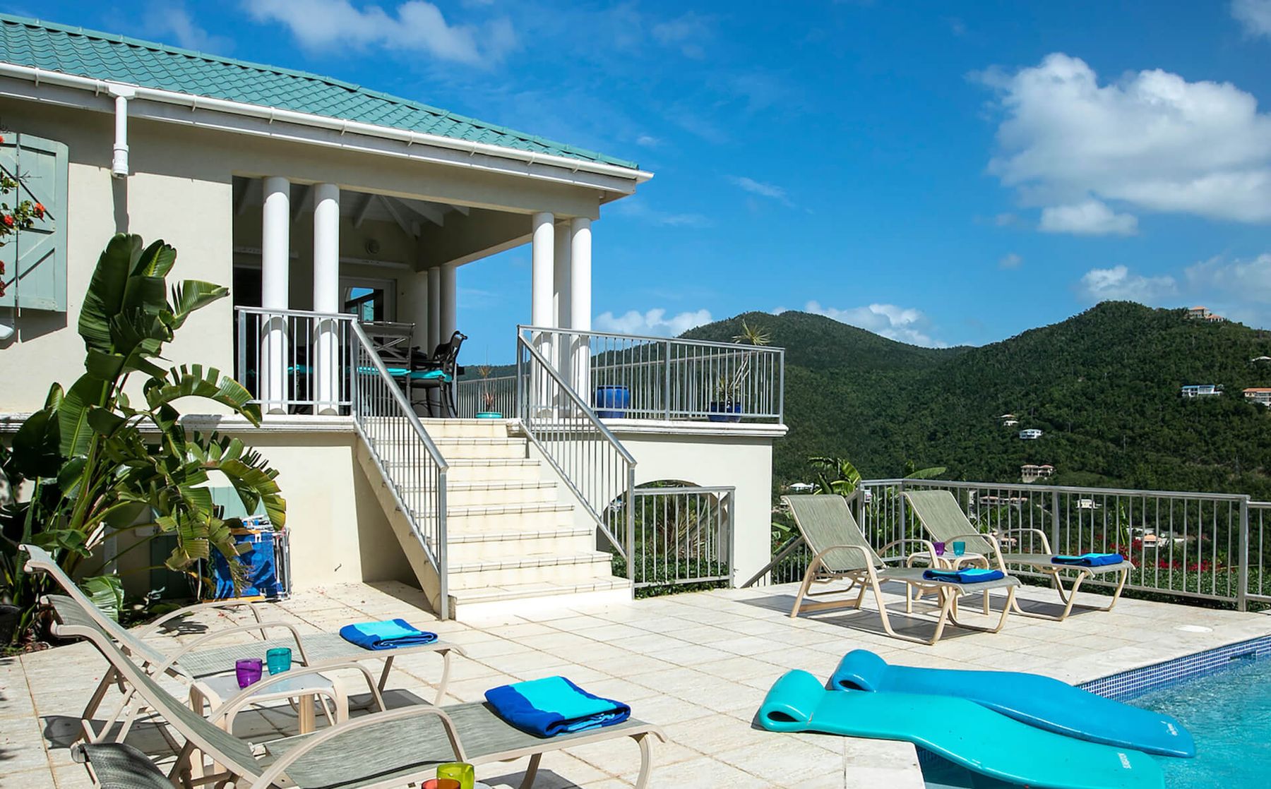 Southern Breeze villa photo.
