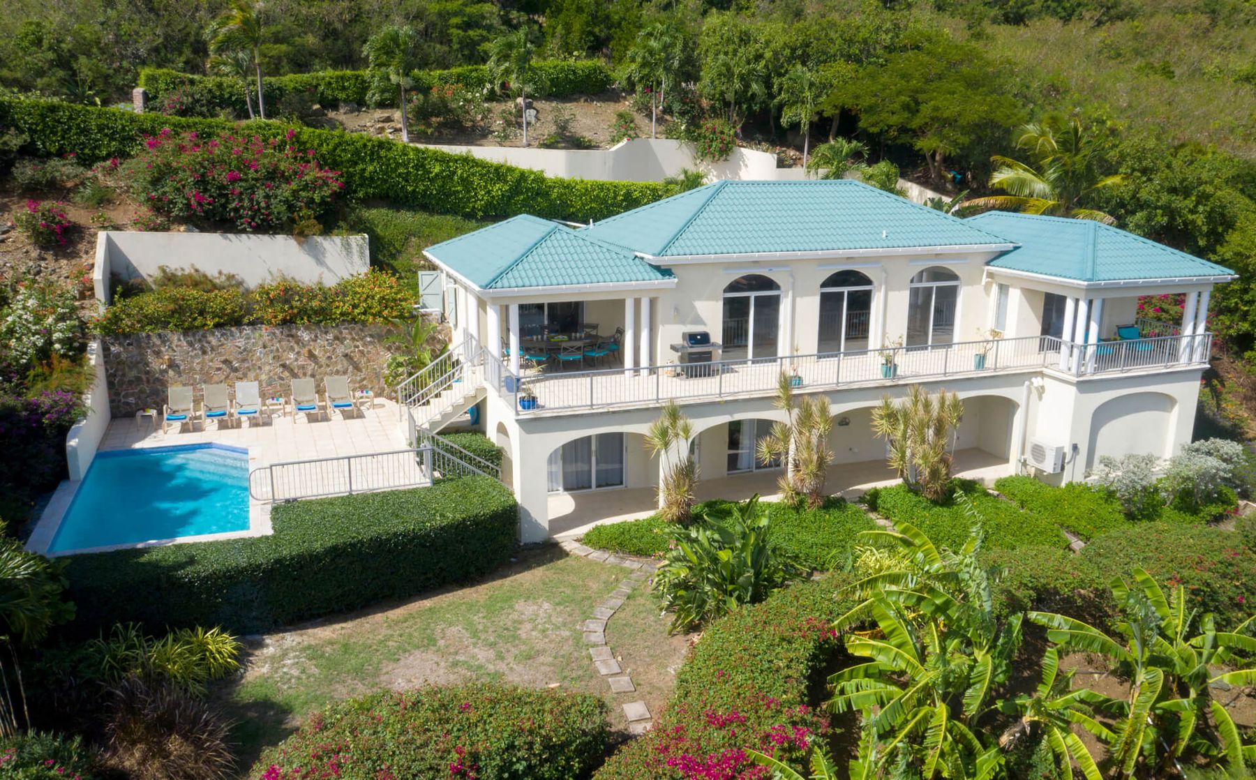 Southern Breeze villa photo.
