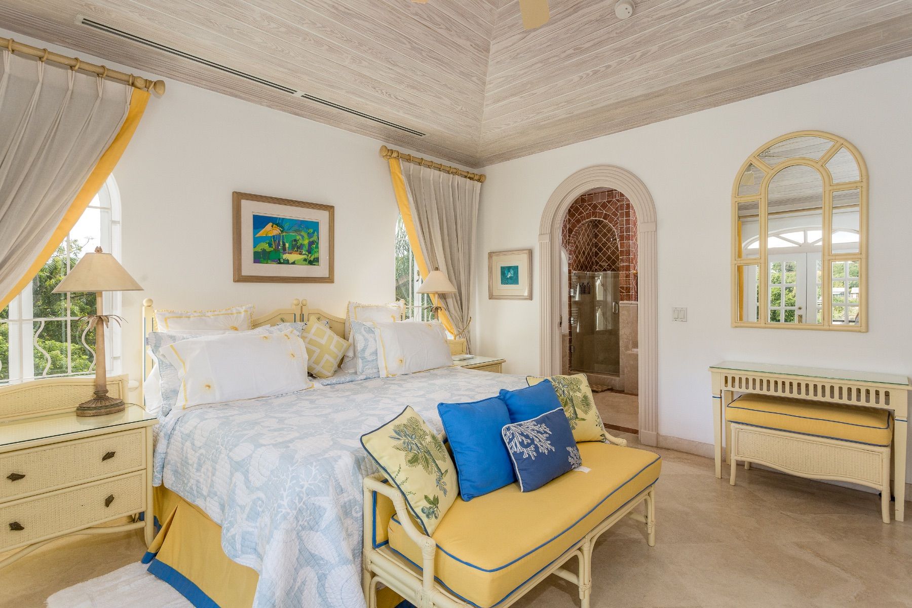 Hallidays at Old Trees villa photo.